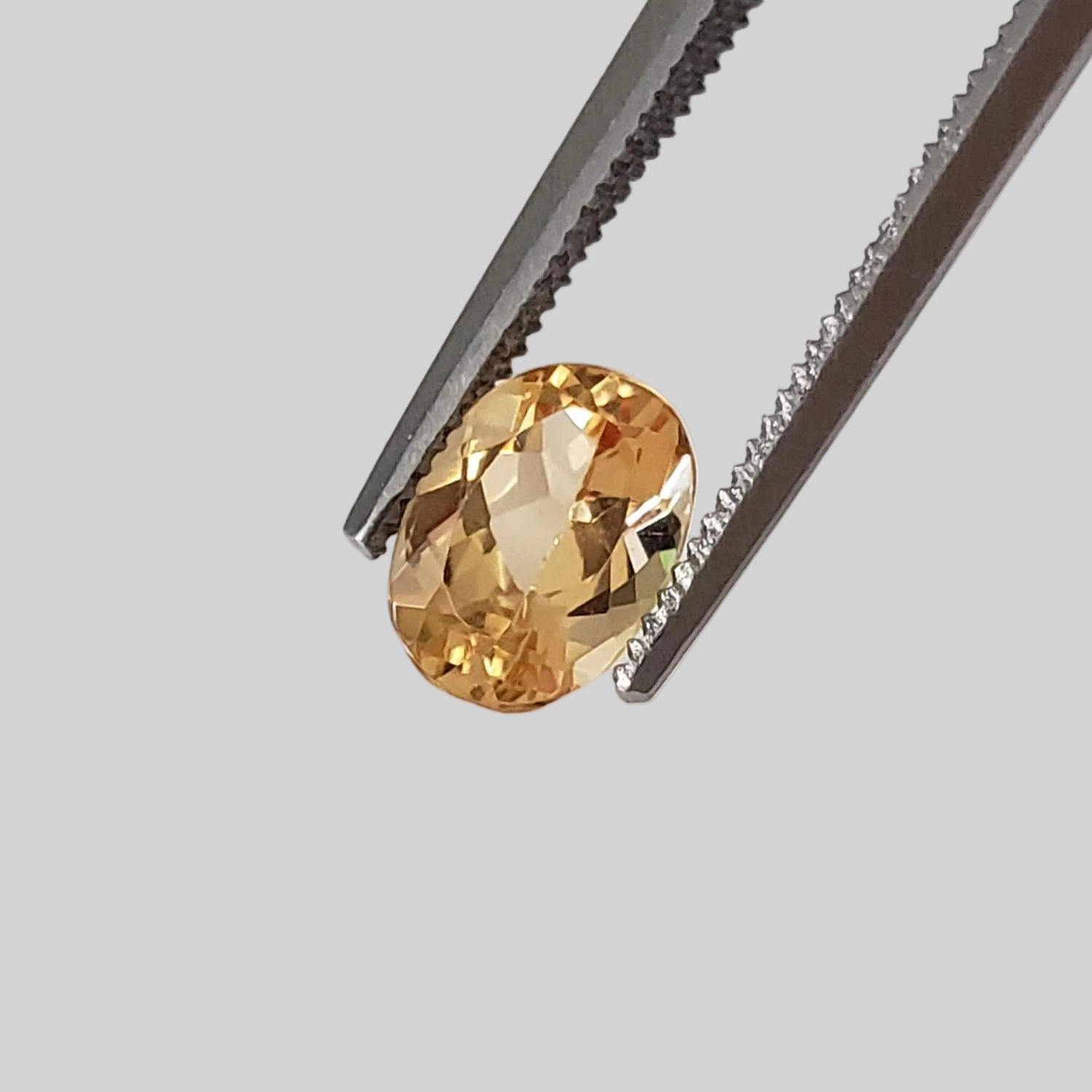  Imperial Topaz | Oval Cut | Orange | 6.6x4.8mm, 0.87ct 1