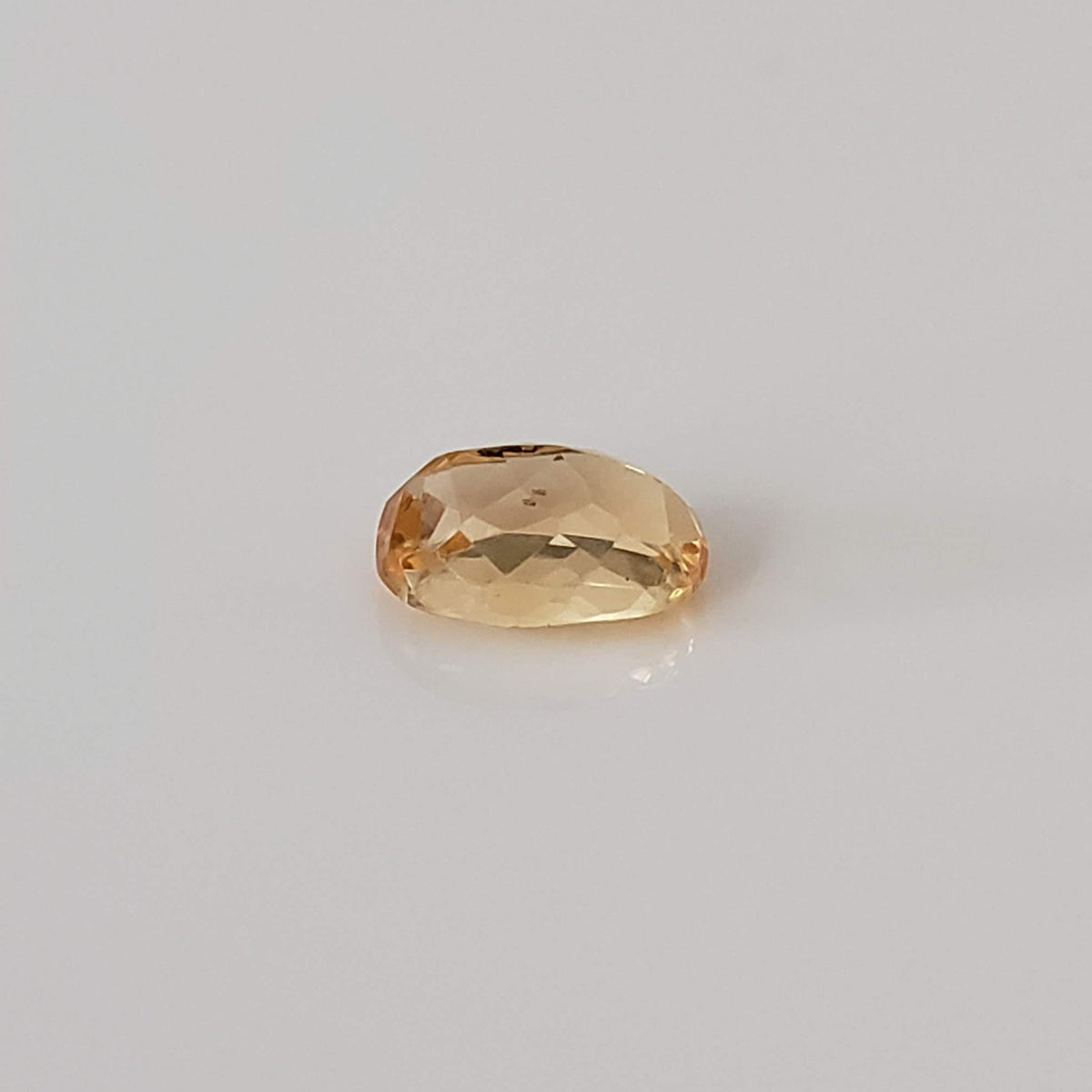  Imperial Topaz | Oval Cut | Orange | 6.8x4.7mm 0.9ct 6