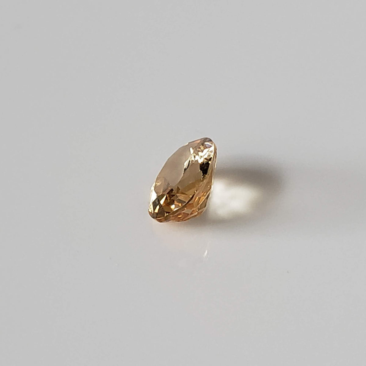  Imperial Topaz | Oval Cut | Orange | 6.8x5mm | 0.78ct 3