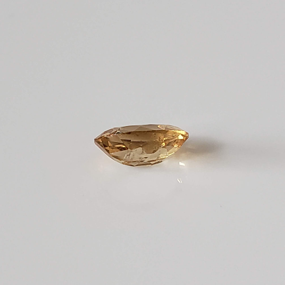  Imperial Topaz | Oval Cut | Orange | 6.8x5mm | 0.78ct 4