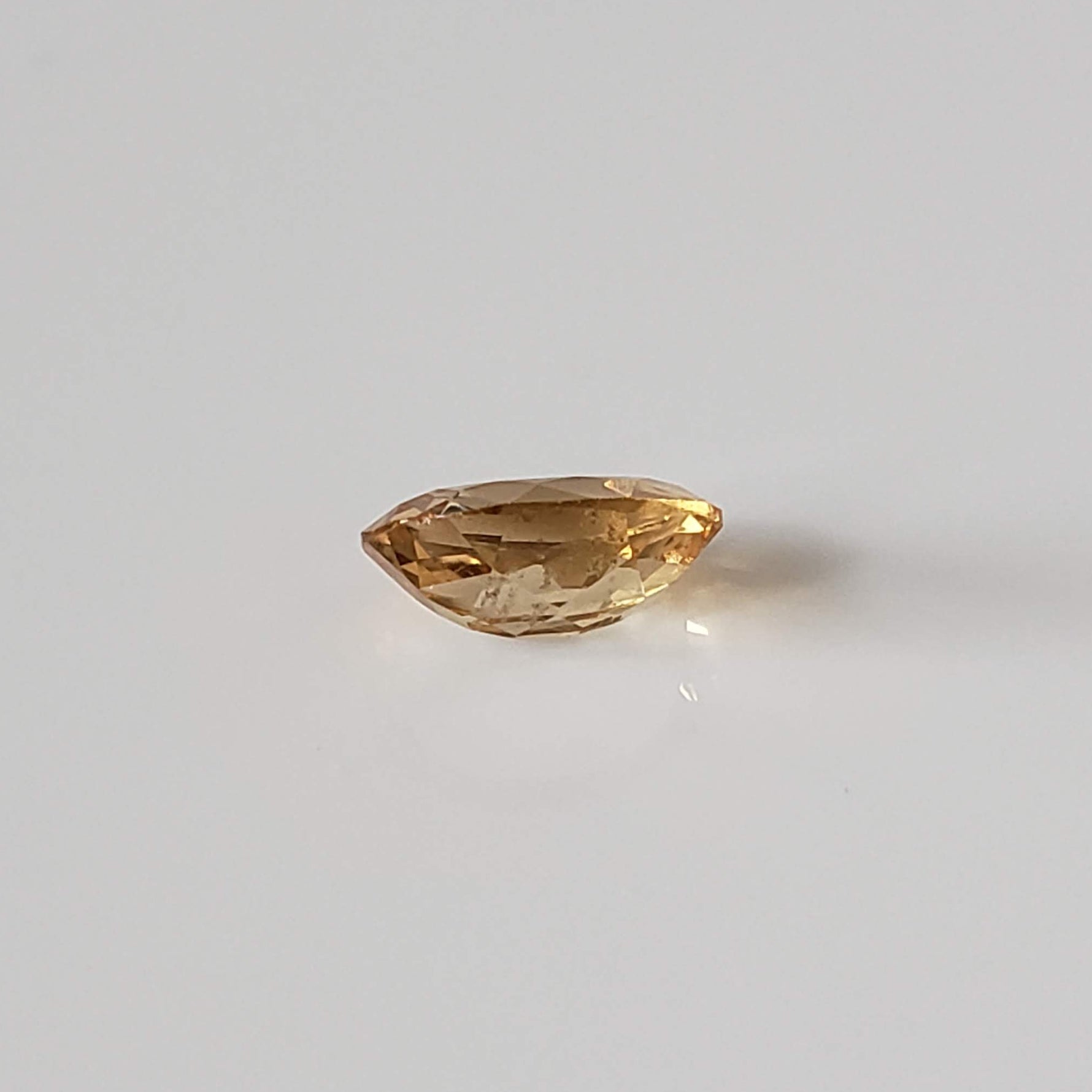  Imperial Topaz | Oval Cut | Orange | 6.8x5mm | 0.78ct 4