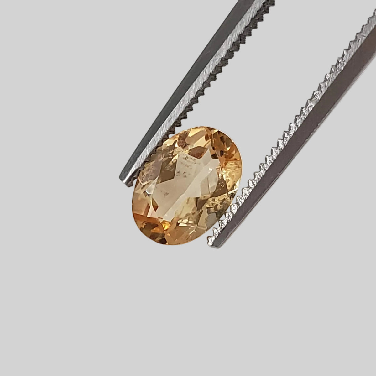  Imperial Topaz | Oval Cut | Orange | 6.8x5mm | 0.78ct 
