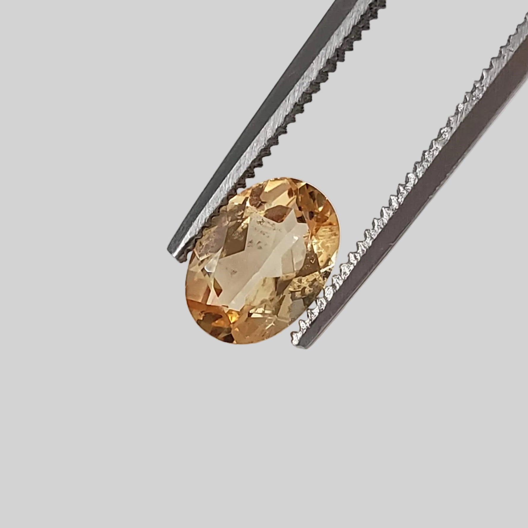  Imperial Topaz | Oval Cut | Orange | 6.8x5mm | 0.78ct 