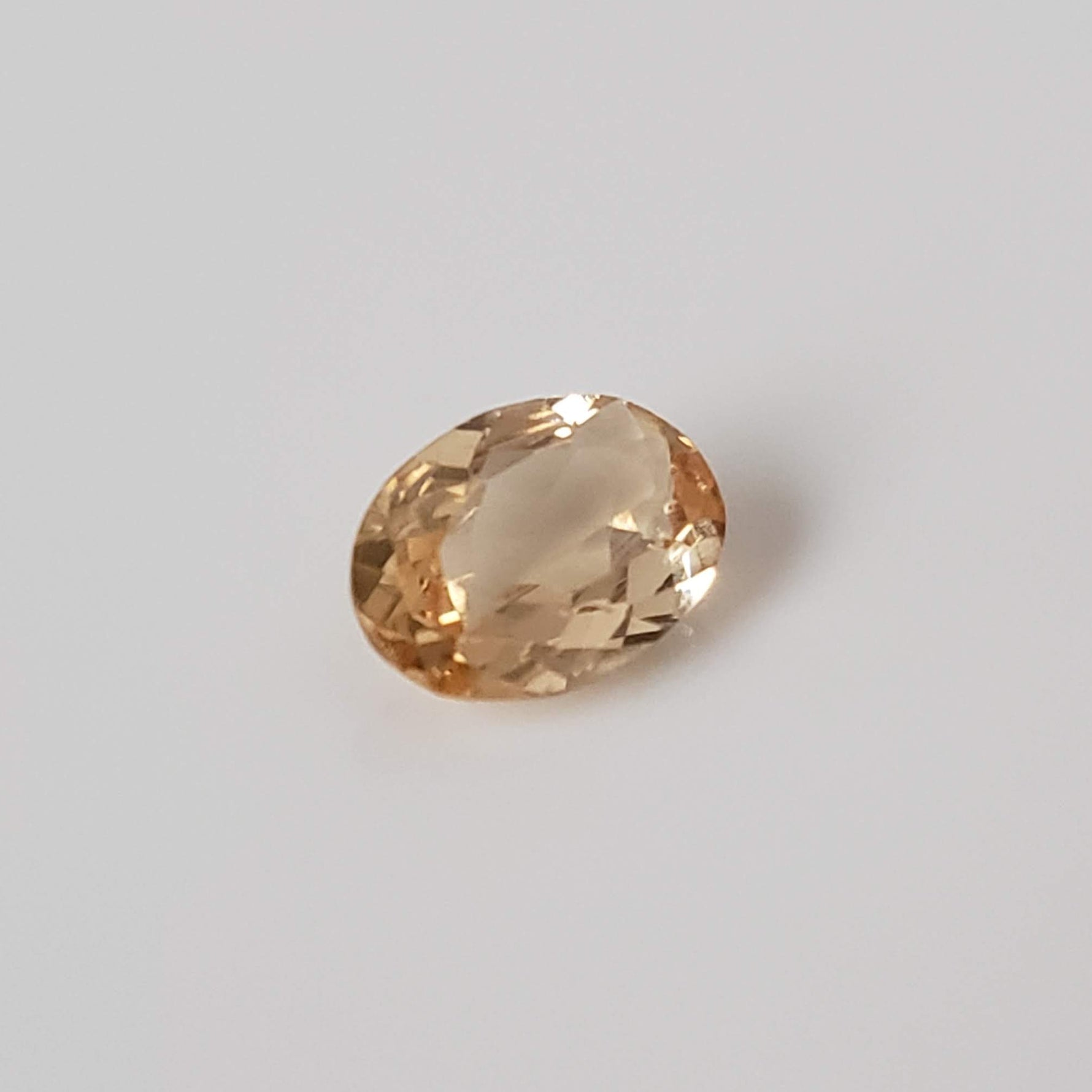  Imperial Topaz | Oval Cut | Orange | 7x5mm 0.90ct 3