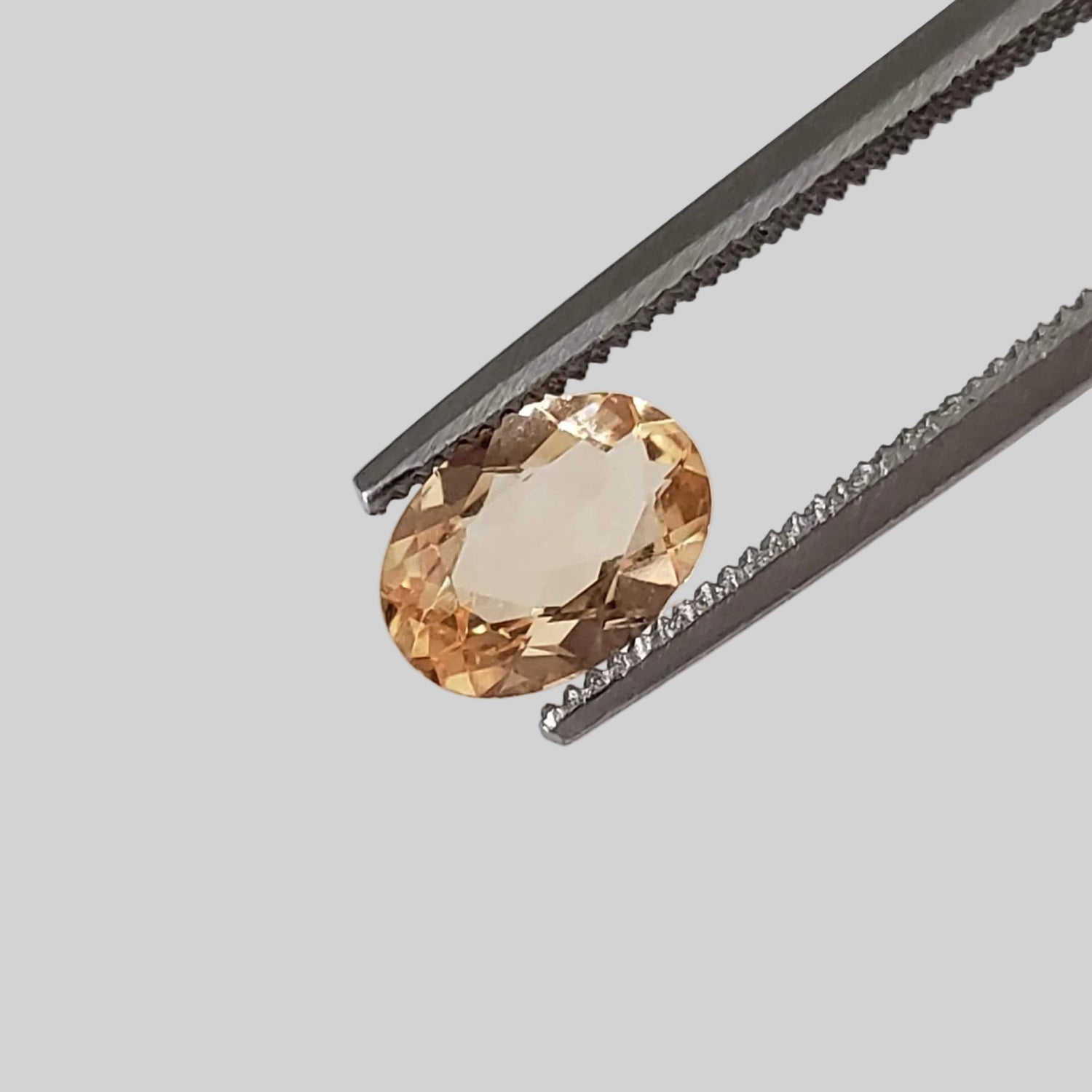  Imperial Topaz | Oval Cut | Orange | 7x5mm 0.90ct 