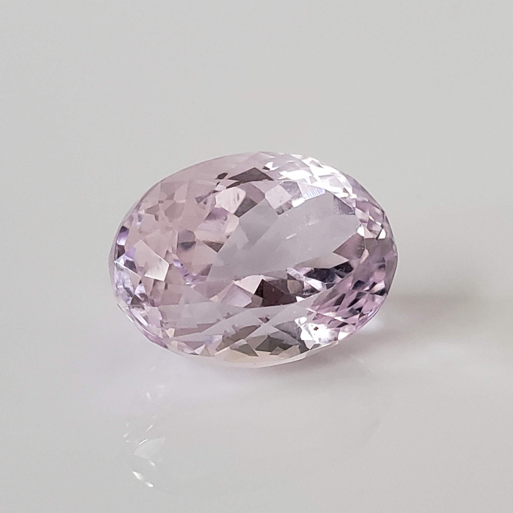  Kunzite | Untreated | Oval Cut | Lavender Pink | 16x11.7mm, 12.83ct | Afghanistan 1