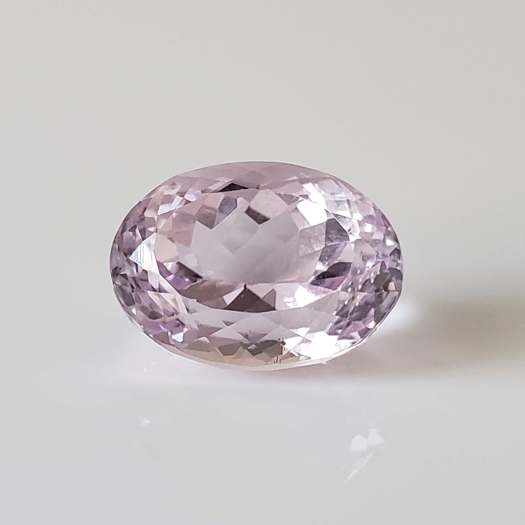  Kunzite | Untreated | Oval Cut | Lavender Pink | 16x11.7mm, 12.83ct | Afghanistan 