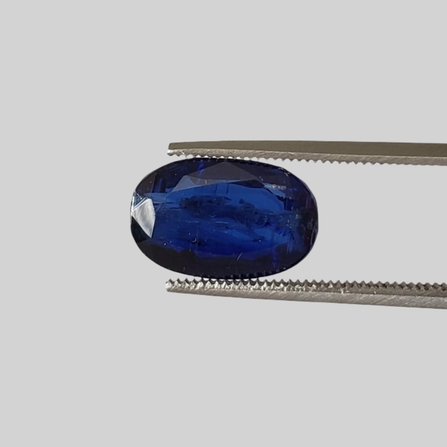  Kyanite | Oval Cut | Cornflower Blue | 12.4x7.9mm 5.6ct | Nepal 