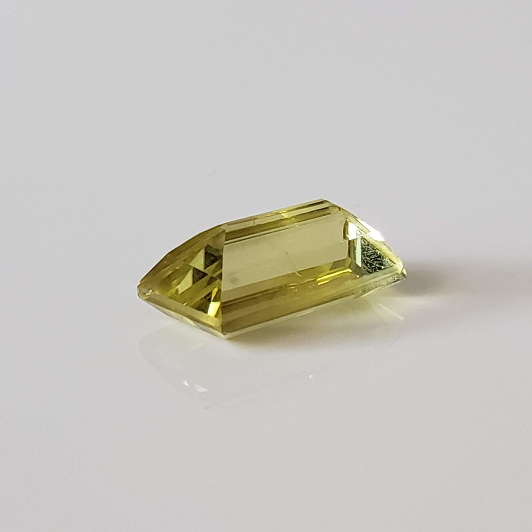  Lemon Quartz | Baguette Cut | Greenish Yellow | 17x9mm 9.0ct 7