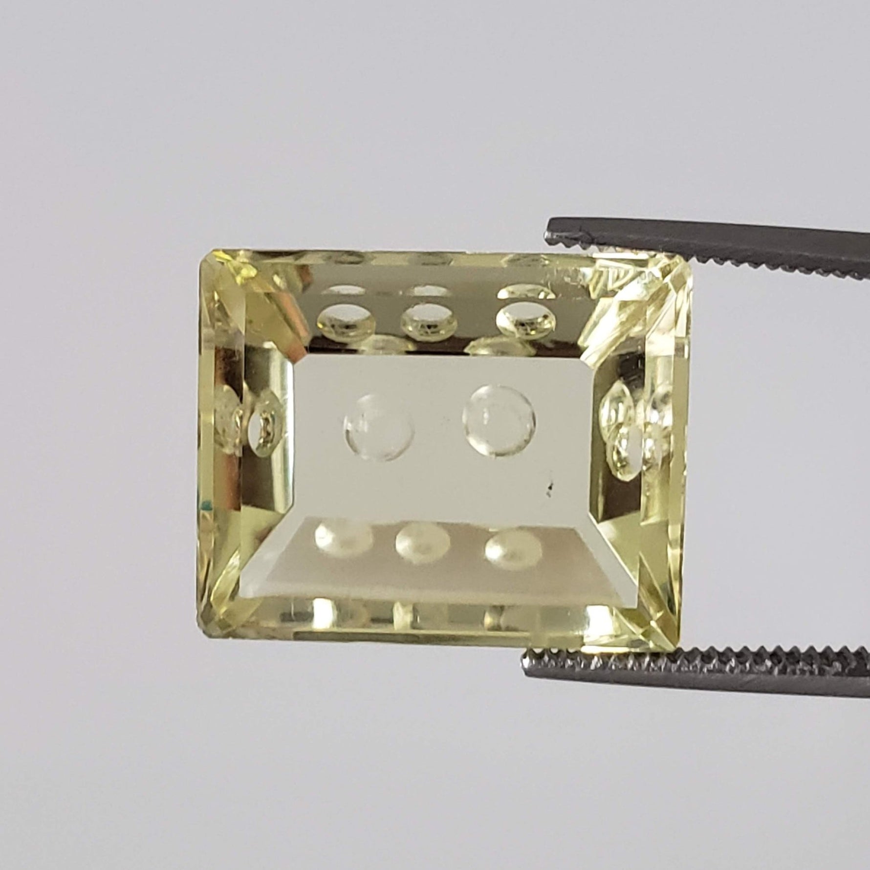  Lemon Quartz | Laser Cut Baguette | Lemon Yellow | 15.5x12.5mm 9.9ct 6