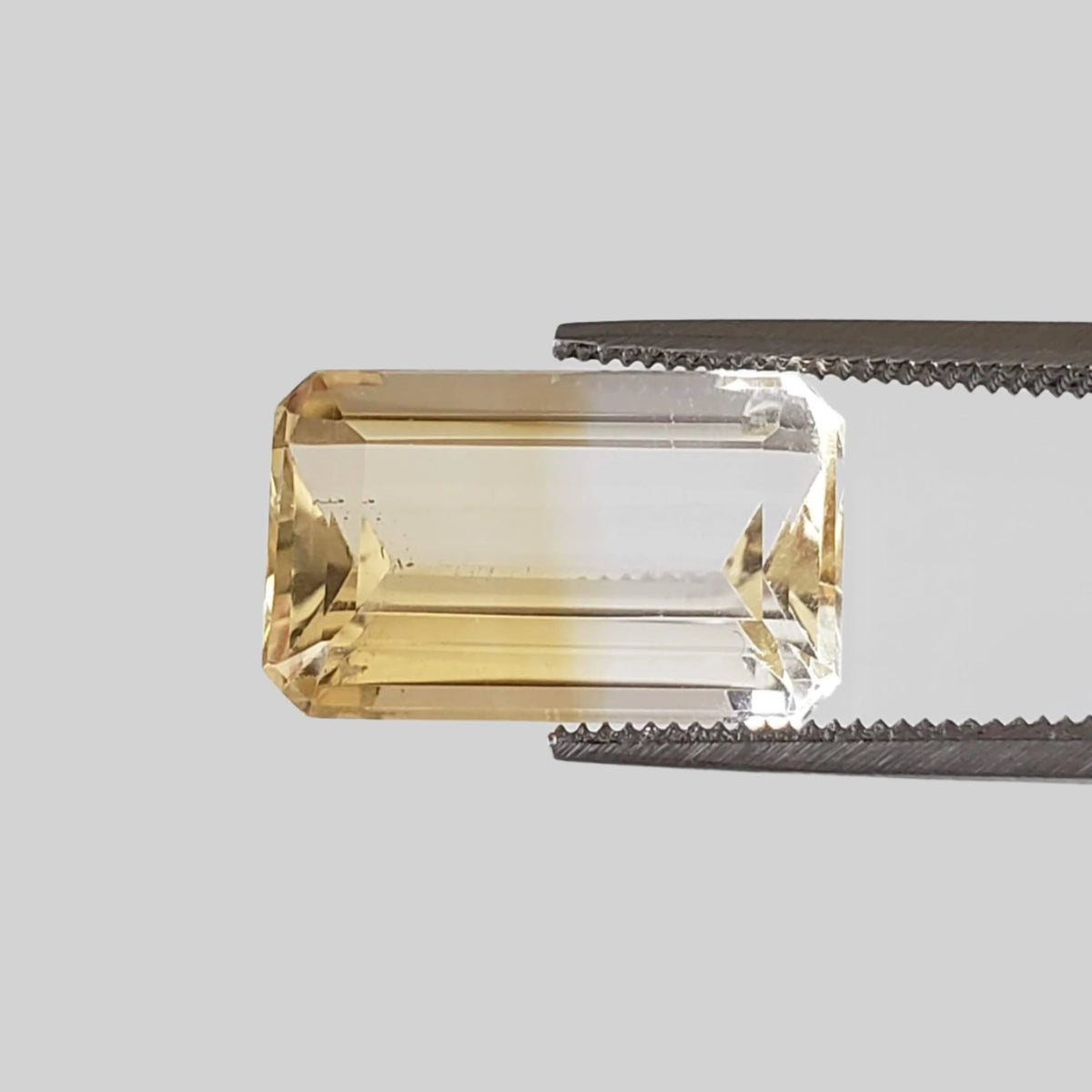  Madeira Citrine | Octagon Cut | Bi-Color Yellow | 13.7x8.5mm 5.57ct 