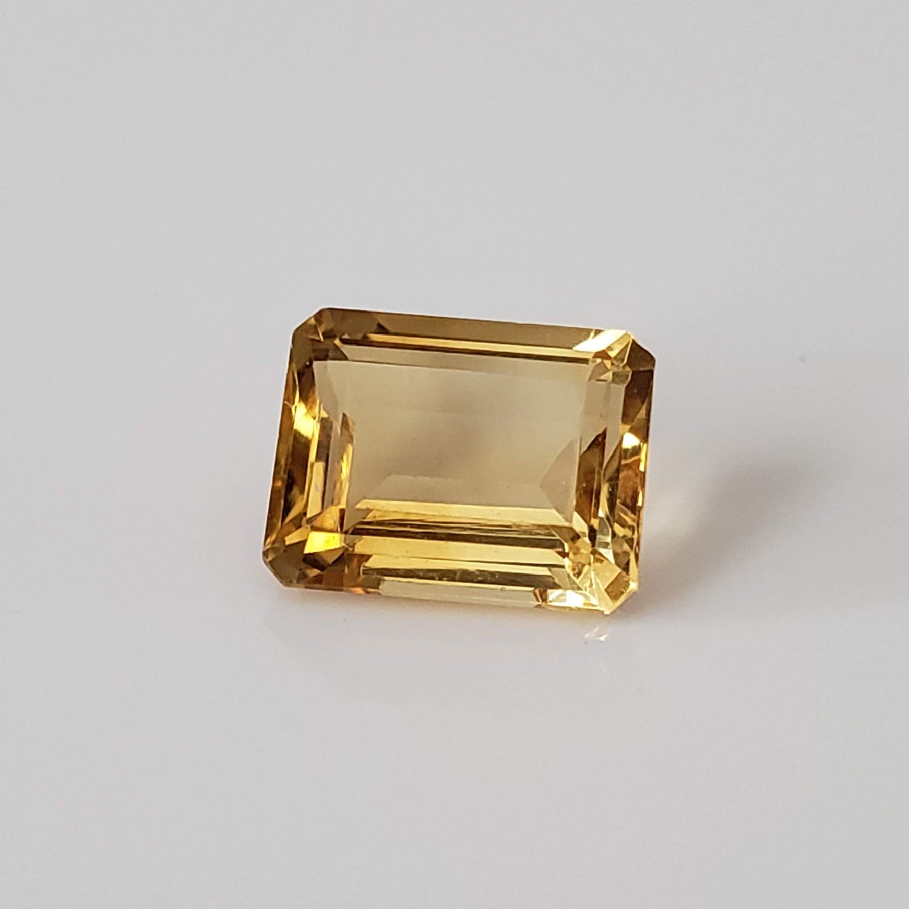  Madeira Citrine | Octagon Cut | Golden Yellow |  9X7mm 2.3ct 