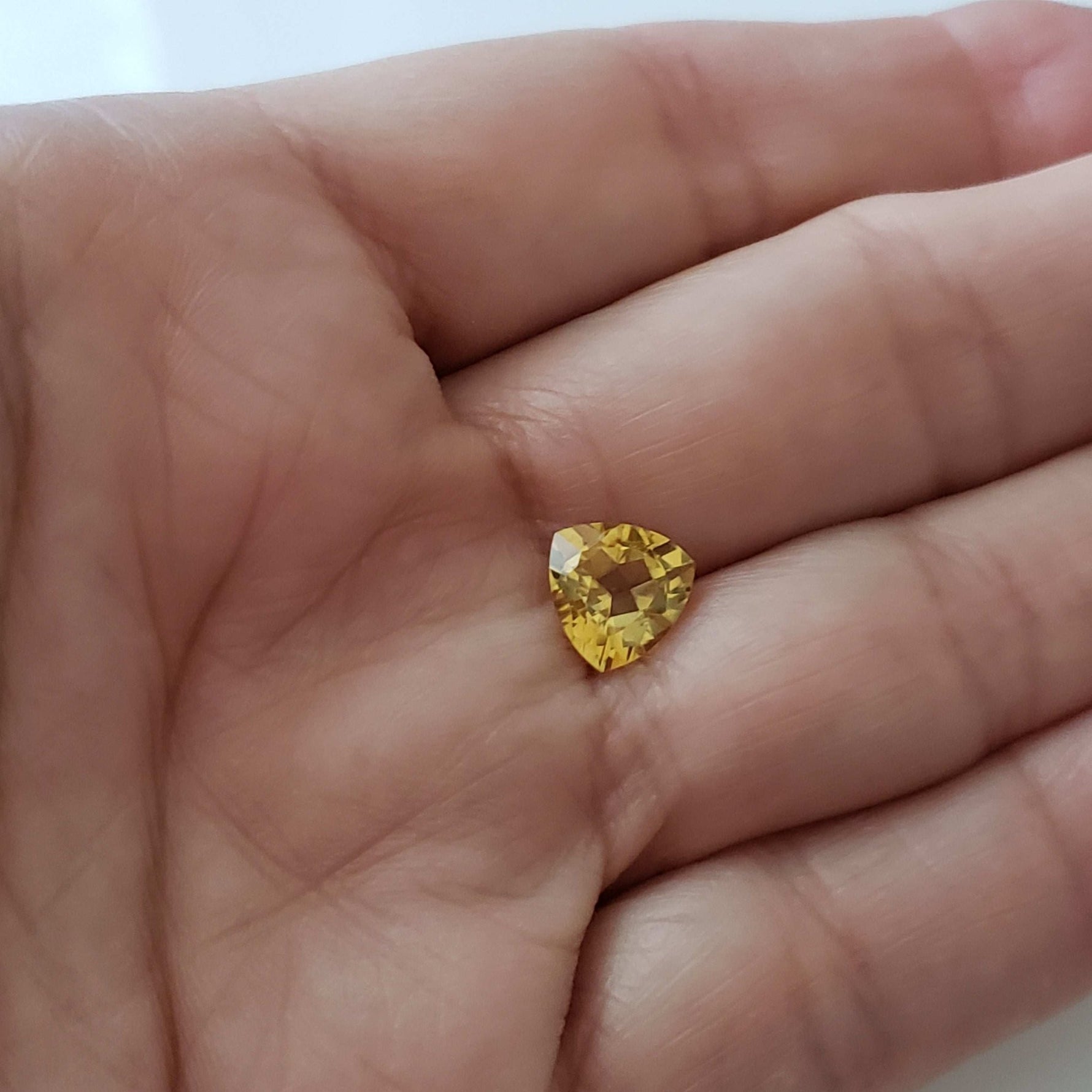  Madeira Citrine | Trilliant Cut | Golden Yellow | 9mm 7