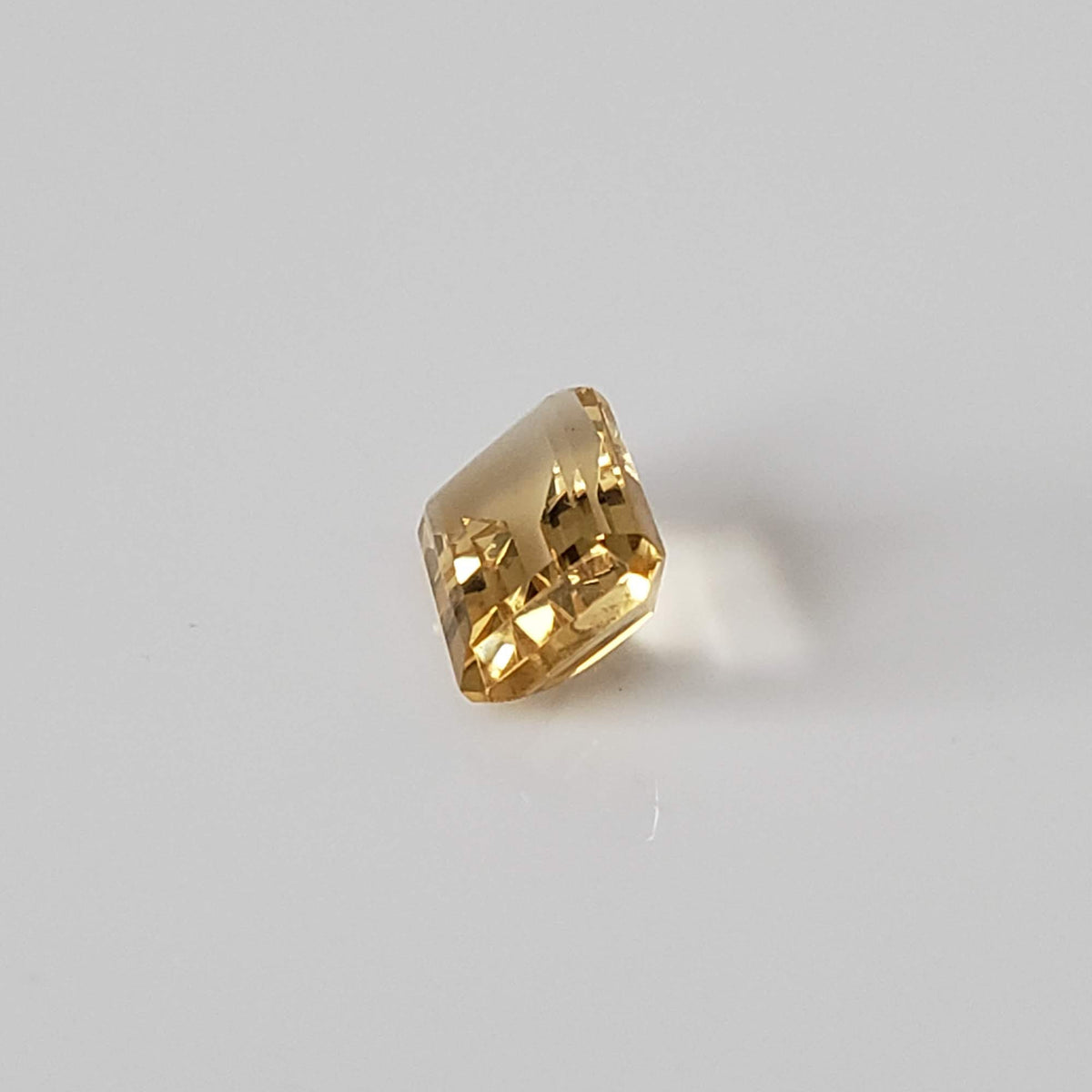  Madeira Citrine | Octagon Cut | Golden Yellow | 7x5mm | Brazil 4