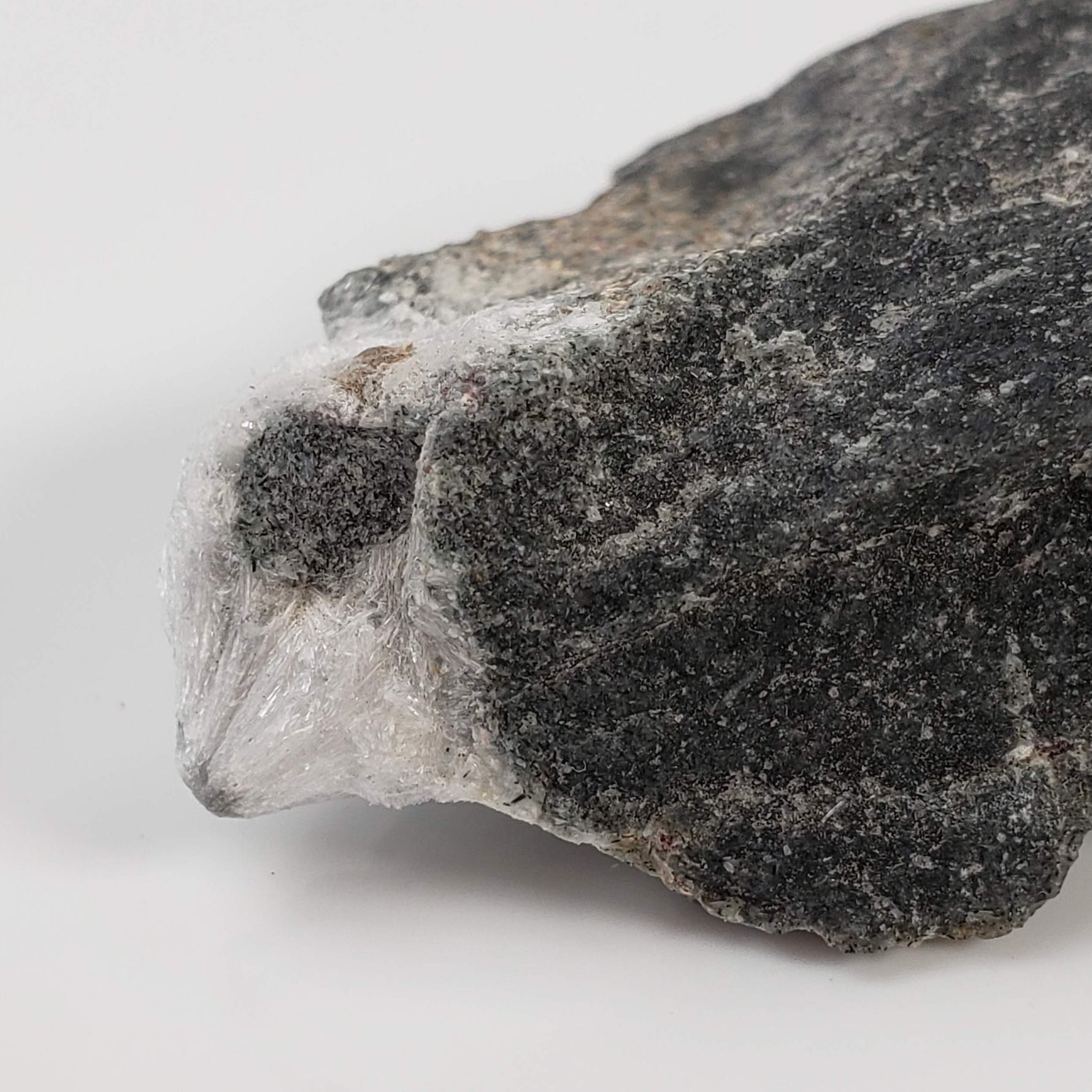 Makatite Cluster | 25.2 Gr | Aris Quarries, Aris, Khomas Region | Namibia 1