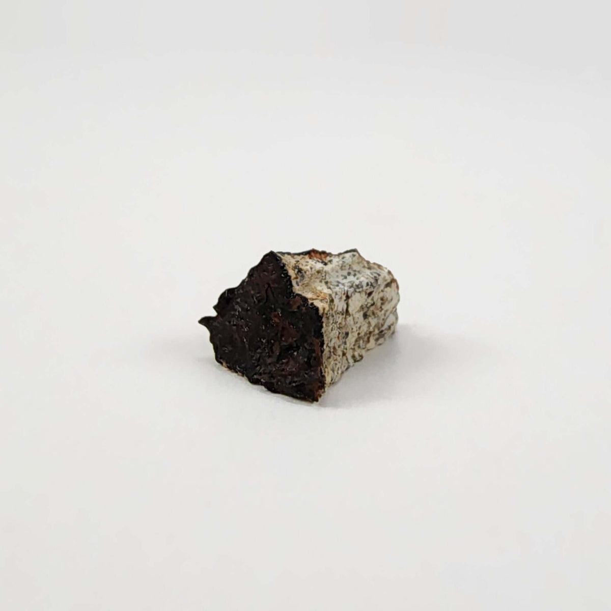  Millbillillie Meteorite | 0.26 Gr Fragment | AEUC-M Premium | Australia | SO24 2
