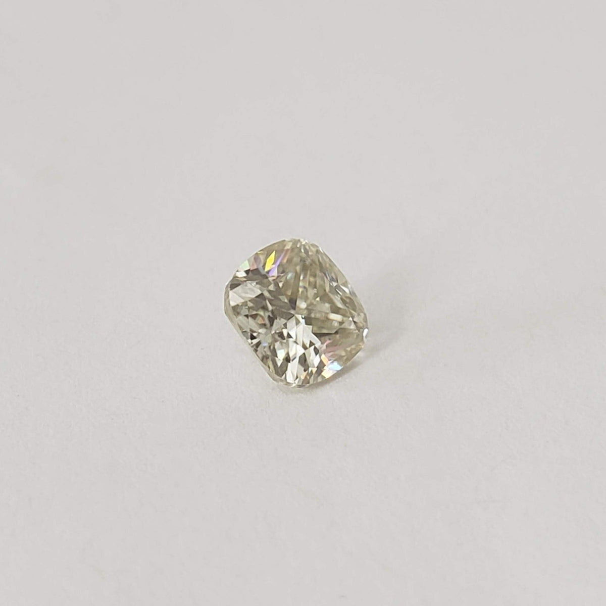  Moissanite | Antique Cushion Cut | White | 6mm | SO24 2