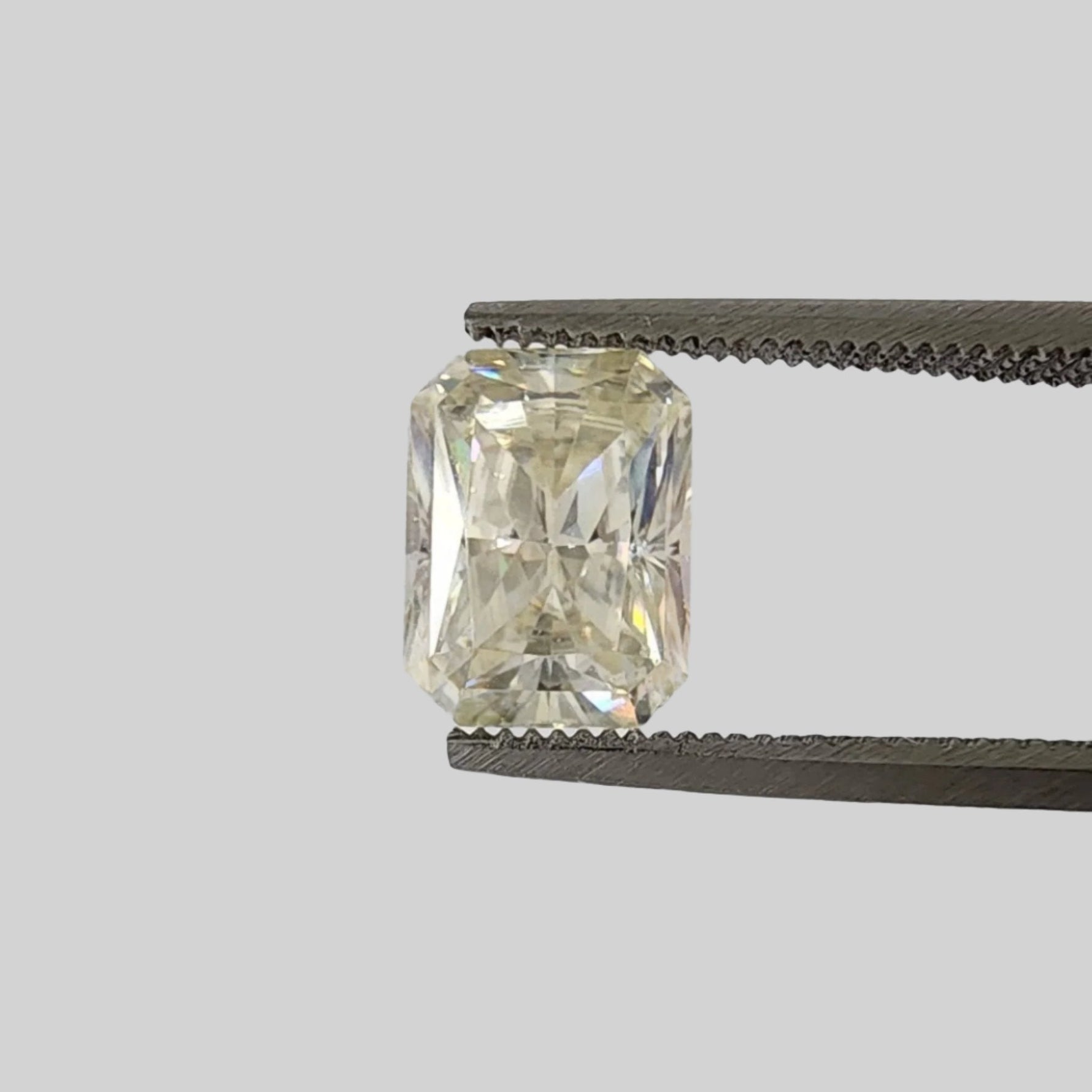  Moissanite | Octagon Cut | Pale Yellow | 8x6mm 