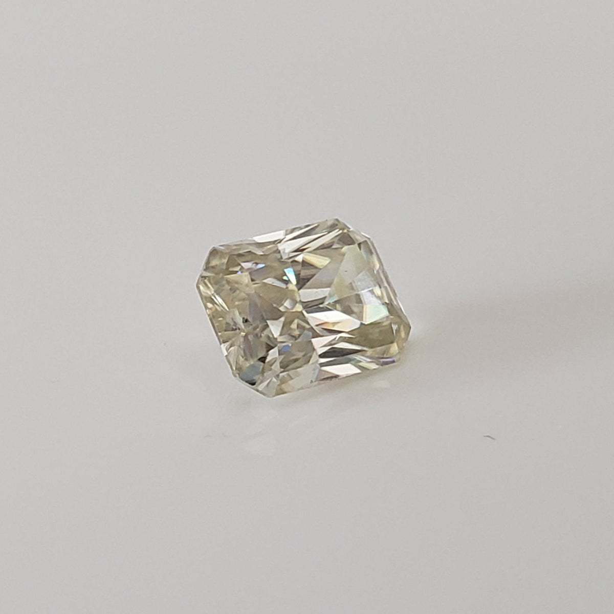  Moissanite | Octagon Cut | Pale Yellow | 8x6mm 4