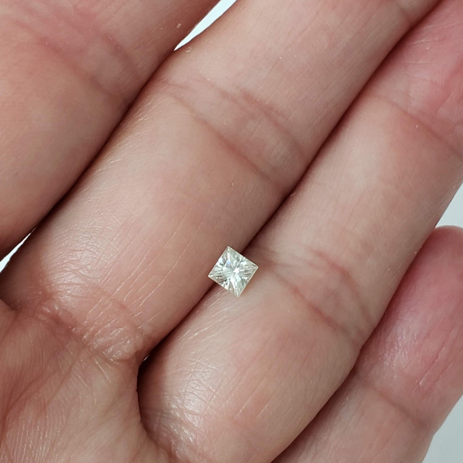  Moissanite | Square Cut | White | 3.9mm | SO24 5