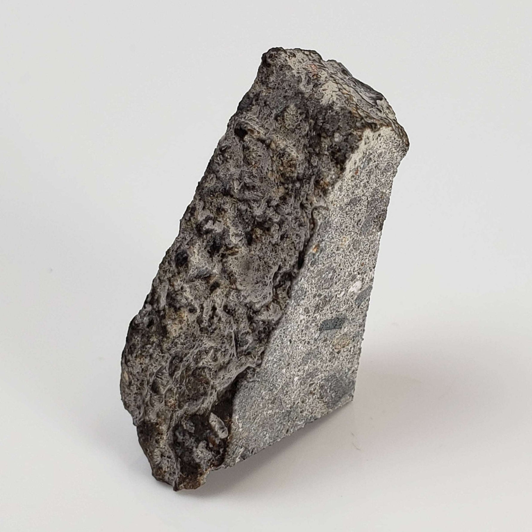  NWA 2516 Meteorite | 5.52 Gr | Part Slice | Rare Crusted Eucrite | Very Low TKW 3