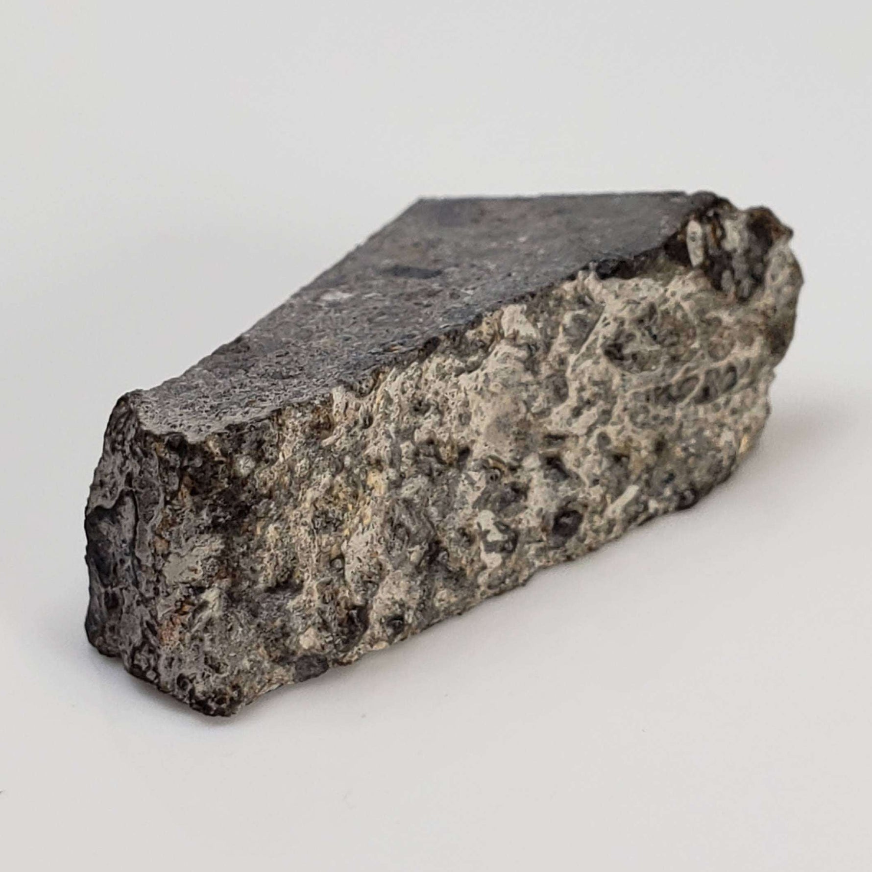  NWA 2516 Meteorite | 5.52 Gr | Part Slice | Rare Crusted Eucrite | Very Low TKW 5