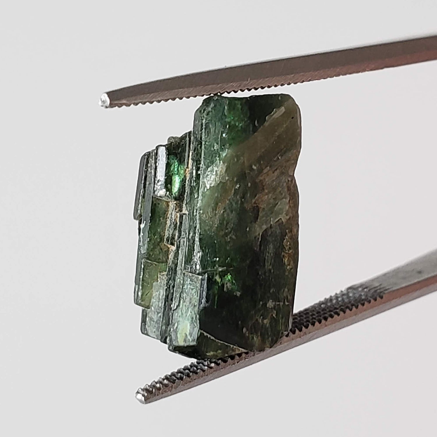  Natural Epidote Crystal | 9.75 carat | Gilgit District, Pakistan 1