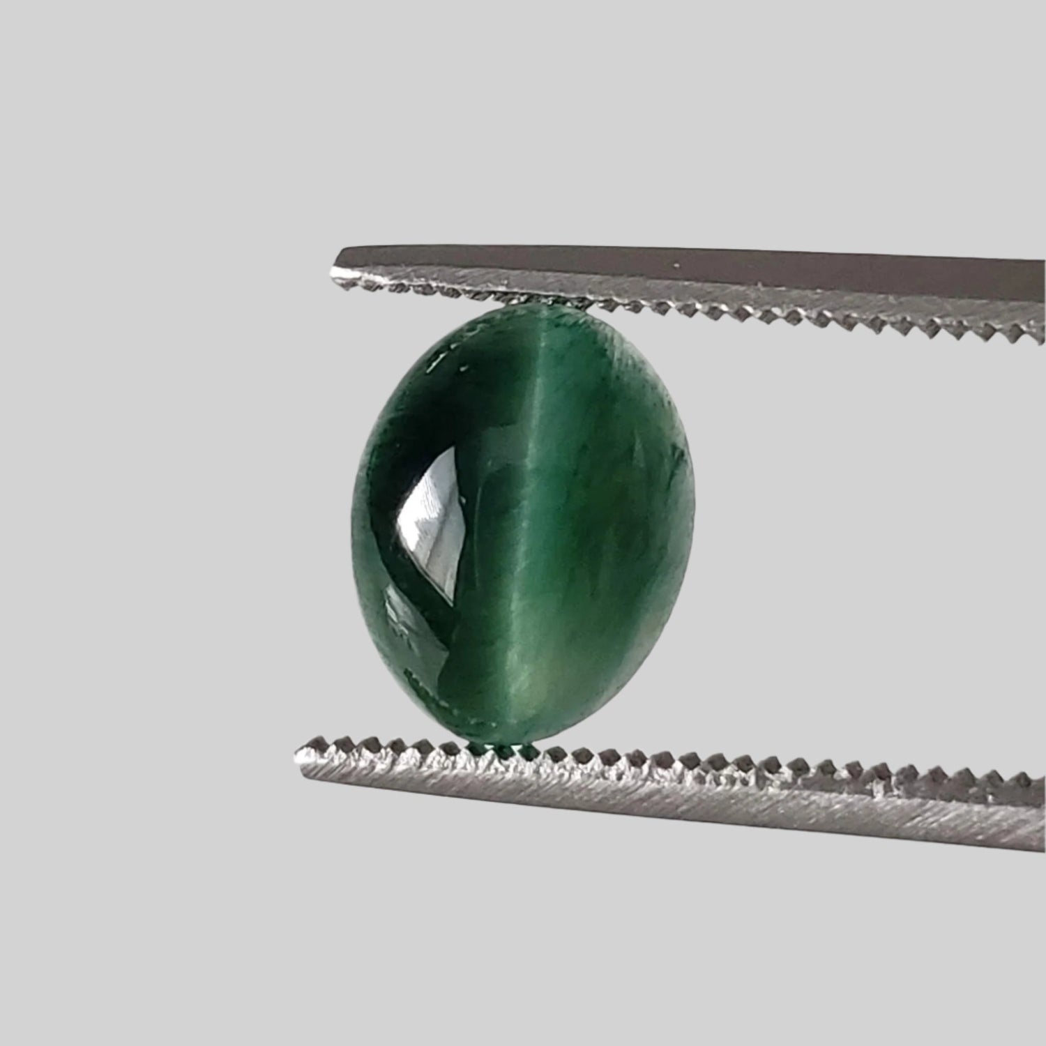  Natural Quartz Cats Eye | Cabochon | Green | 8.5x6.7mm| Brazil 