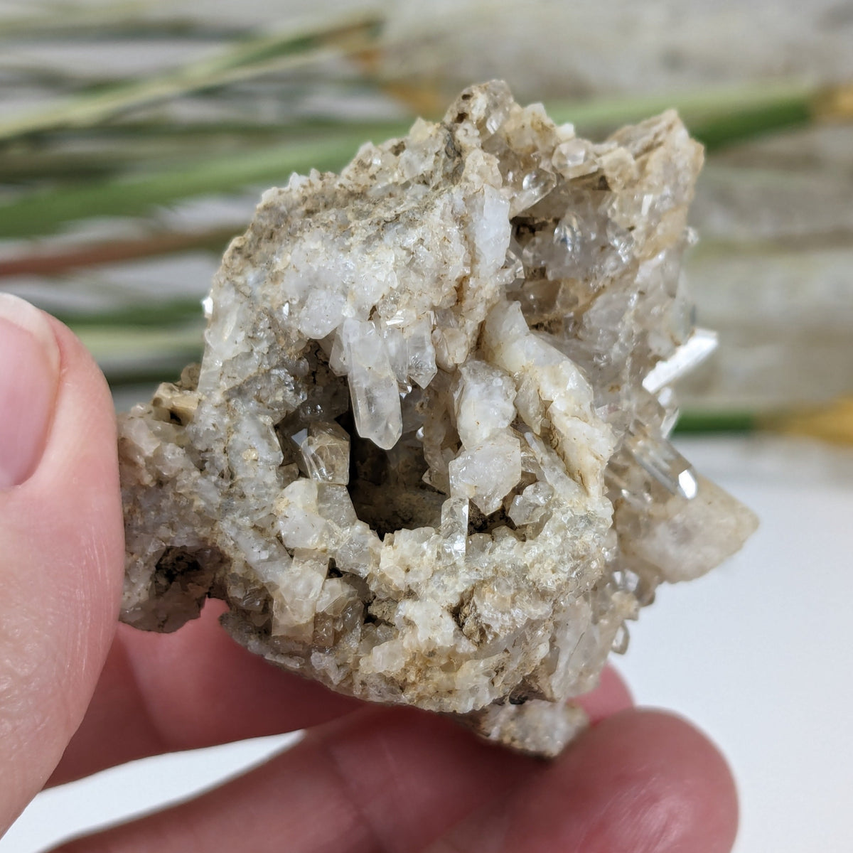  Natural Quartz Points on Matrix | 70.4 gr 6