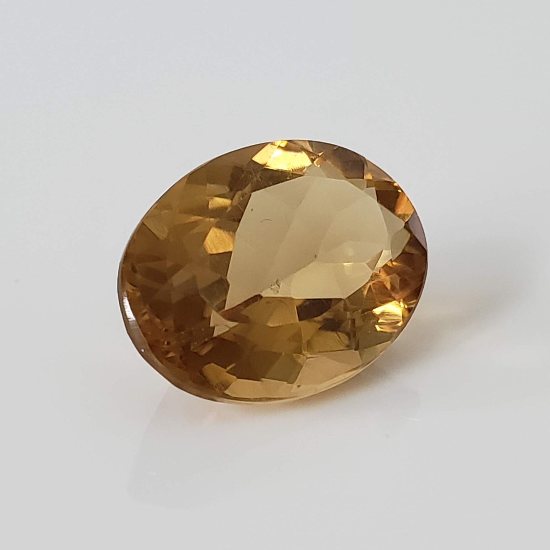  Olive Quartz | Oval Cut | Golden | 16x12mm 1