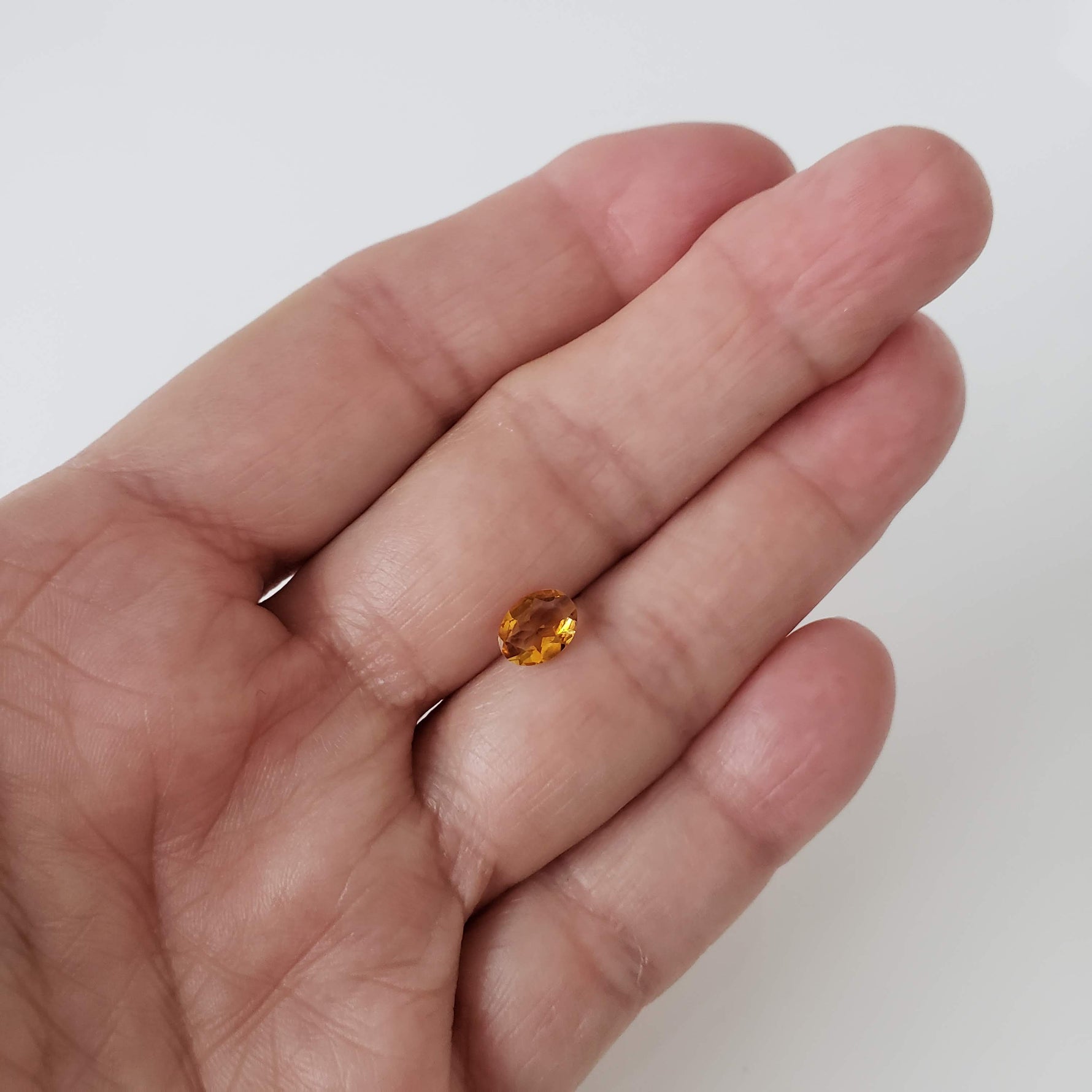  Olive Quartz | Oval Cut | Golden | 8x6mm 7