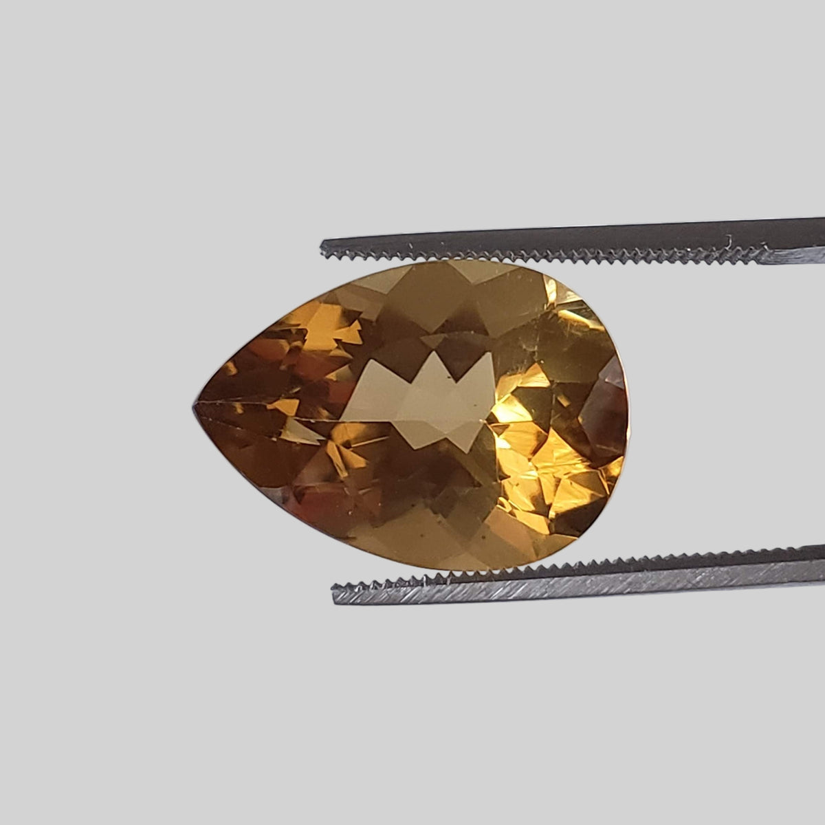  Olive Quartz | Pear Shape Cut | 18x13mm 1