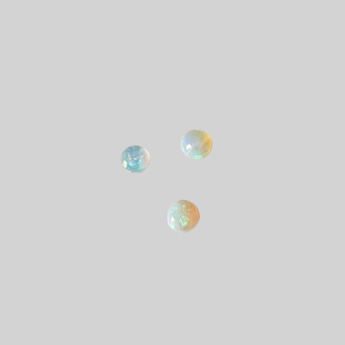  Opal | 3 Piece Lot | Round Cabochon | White Rainbow | 1.6-1.7mm SO24 3