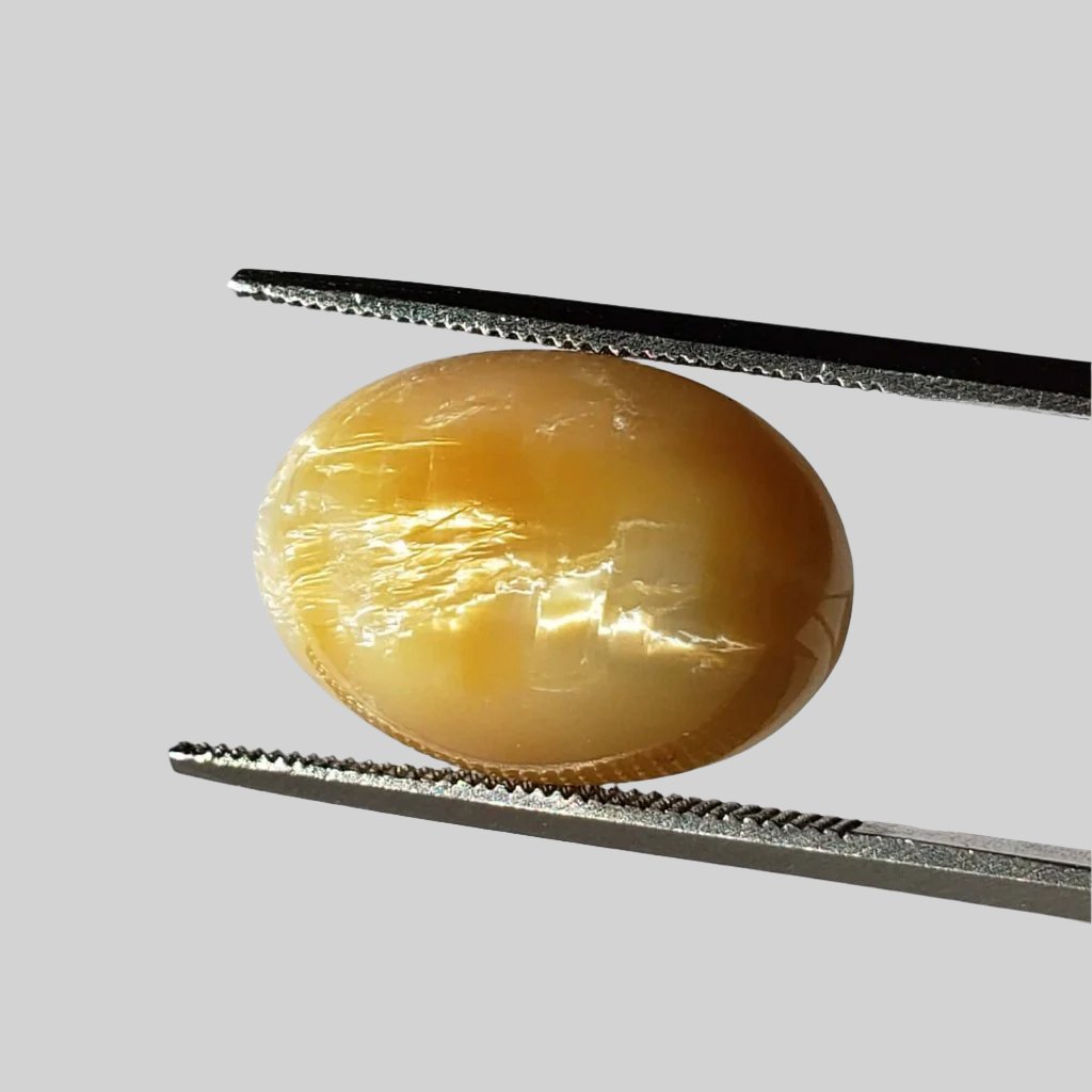  Opal Cats Eye | Oval Cabochon | Yellow | 16.4x11.6mm 8.7ct 