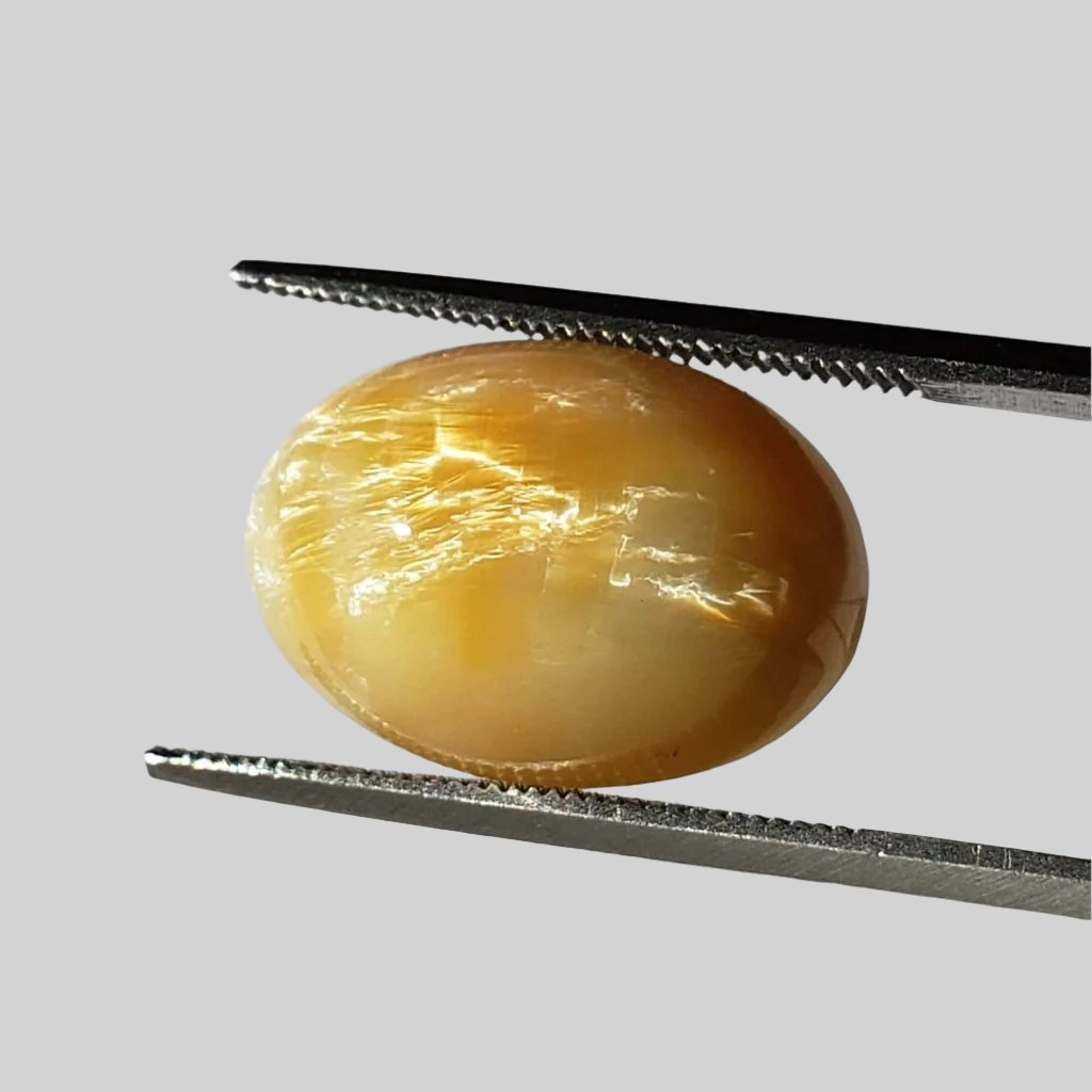  Opal Cats Eye | Oval Cabochon | Yellow | 16.4x11.6mm 8.7ct 2