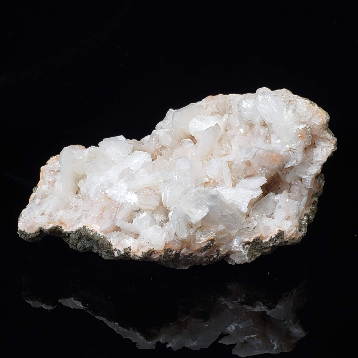 Pink Stilbite Crystal Cluster | 487 grams | Jalgaon, India 1