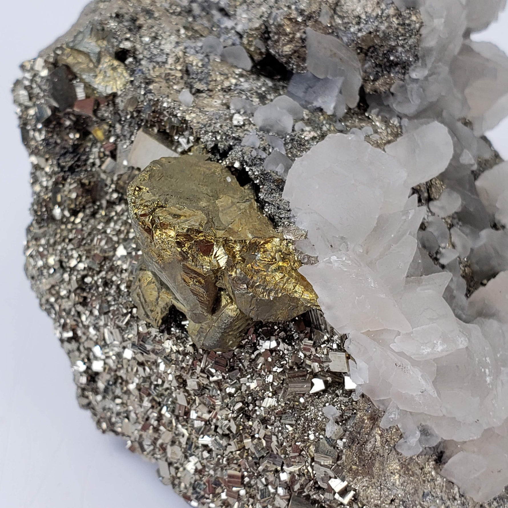  Pyrite Interlocking with Calcite | 865 gr | Huaron Mine, Peru 6