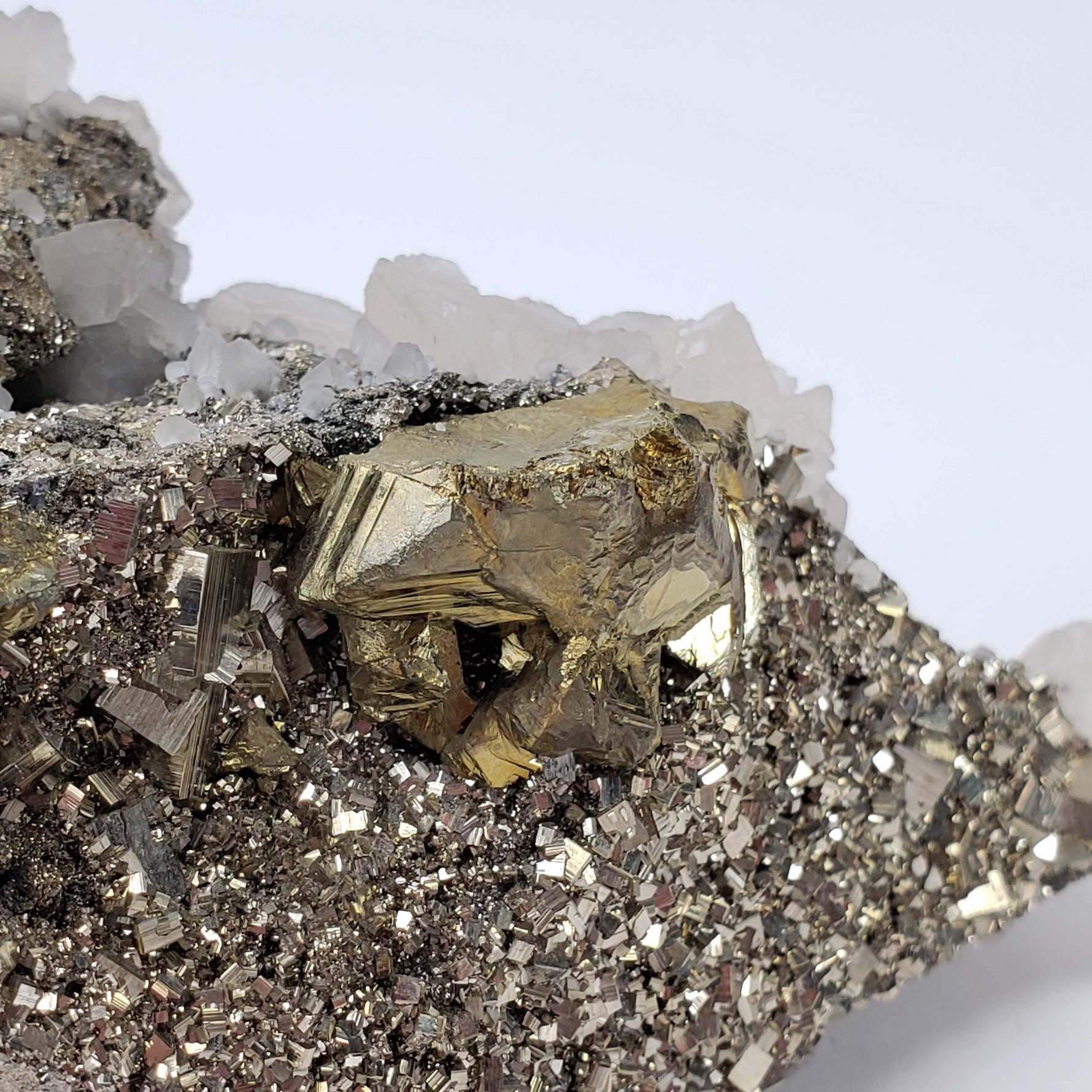  Pyrite Interlocking with Calcite | 865 gr | Huaron Mine, Peru 5