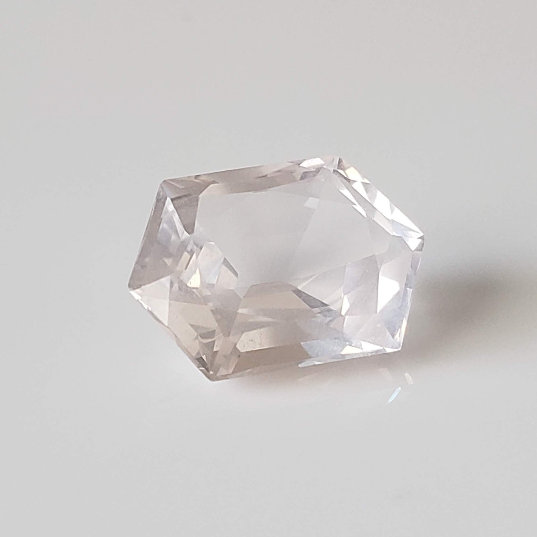  Rose Quartz | Modified Hexagon Cut | 13.5x9.5mm 4.8ct 3