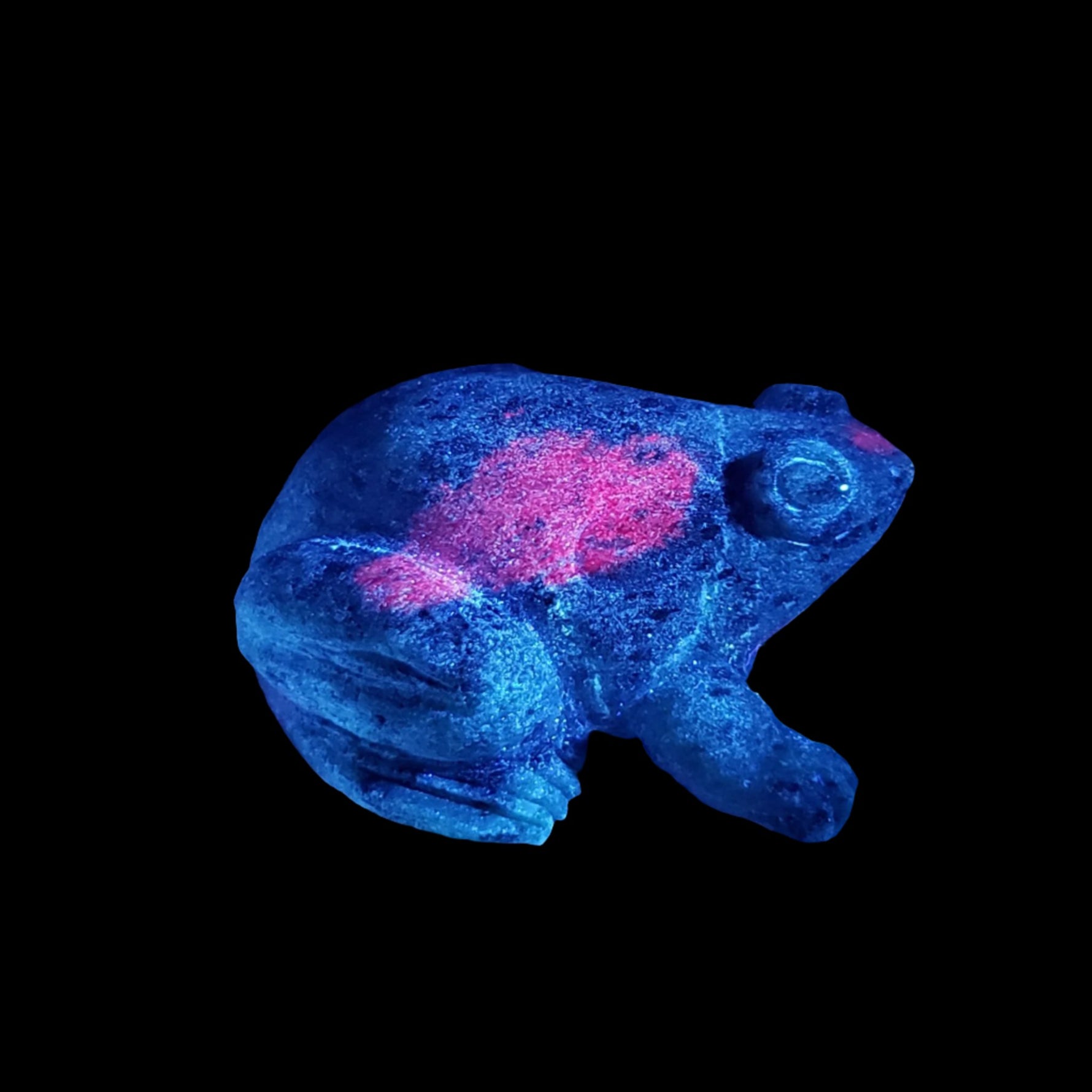  Rough Ruby Zoisite Frog Carving | Unheated, Natural, Fluorescent | 58 gr | Tanzania 6