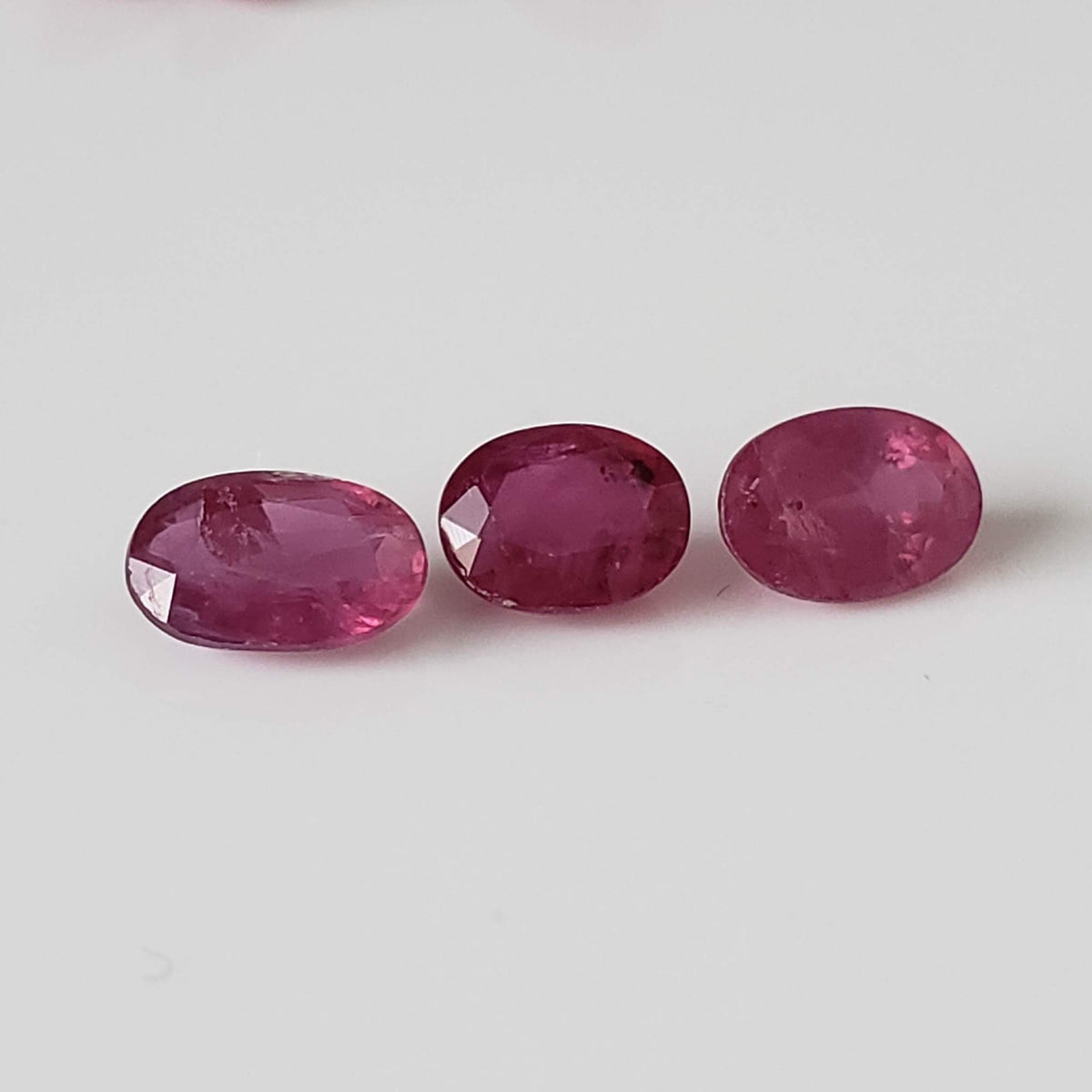  Ruby | 10 Piece Gemstone Lot | Oval Cut | Red | 4.81tcw 3