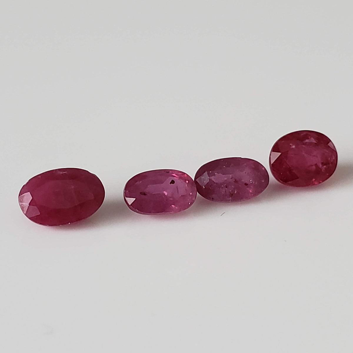  Ruby | 10 Piece Gemstone Lot | Oval Cut | Red | 4.81tcw 4