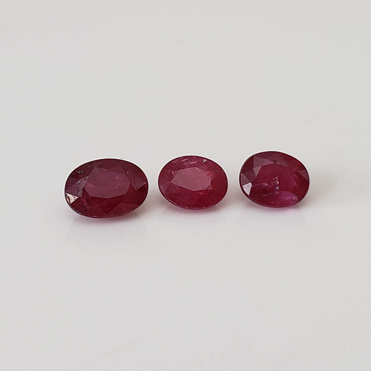 Ruby | 10 Piece Gemstone Lot | Oval Cut | Red | 5.15tcw 5