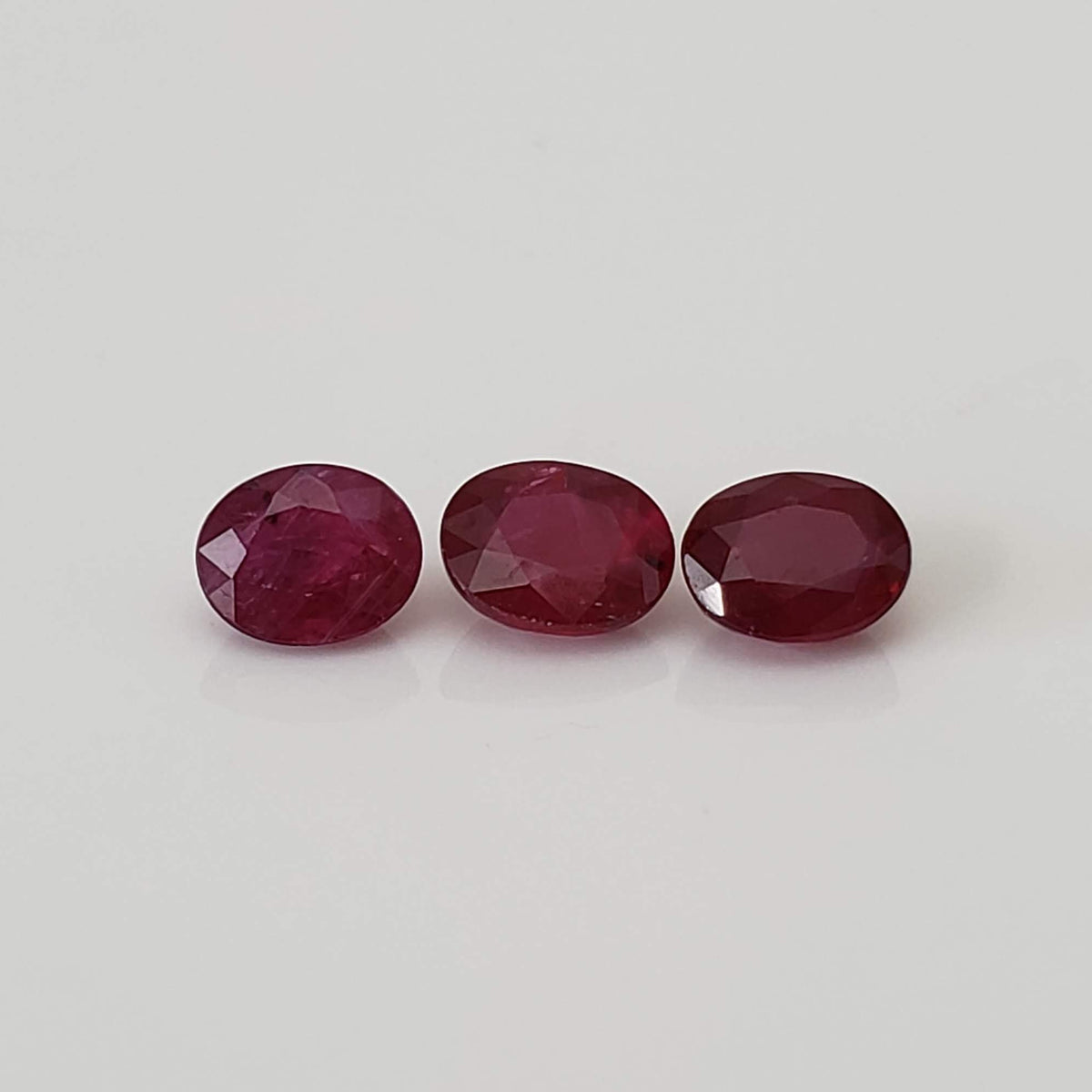 Ruby | 10 Piece Gemstone Lot | Oval Cut | Red | 5.15tcw 4