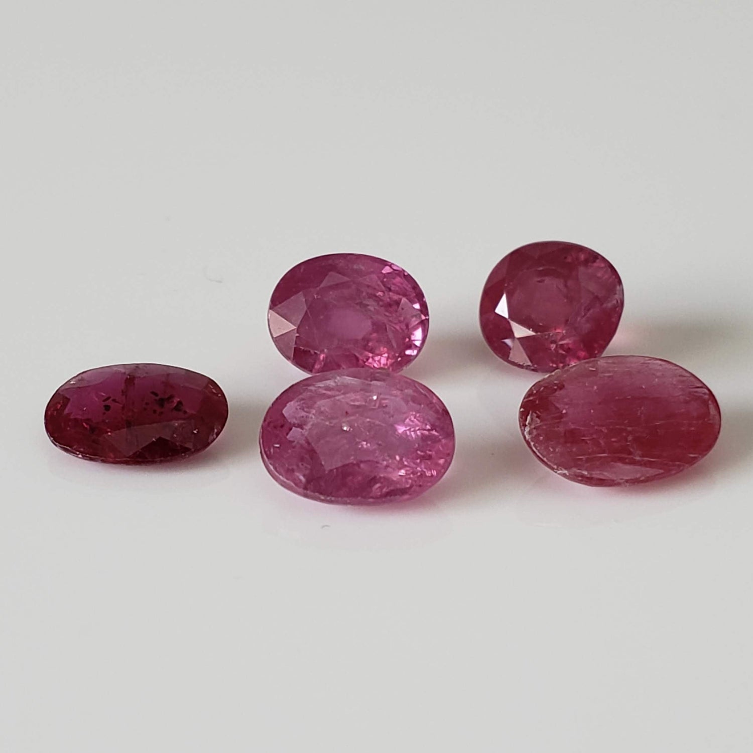  Ruby | 5 Piece Gemstone Lot | Oval Cut | Red | 5.52tcw 