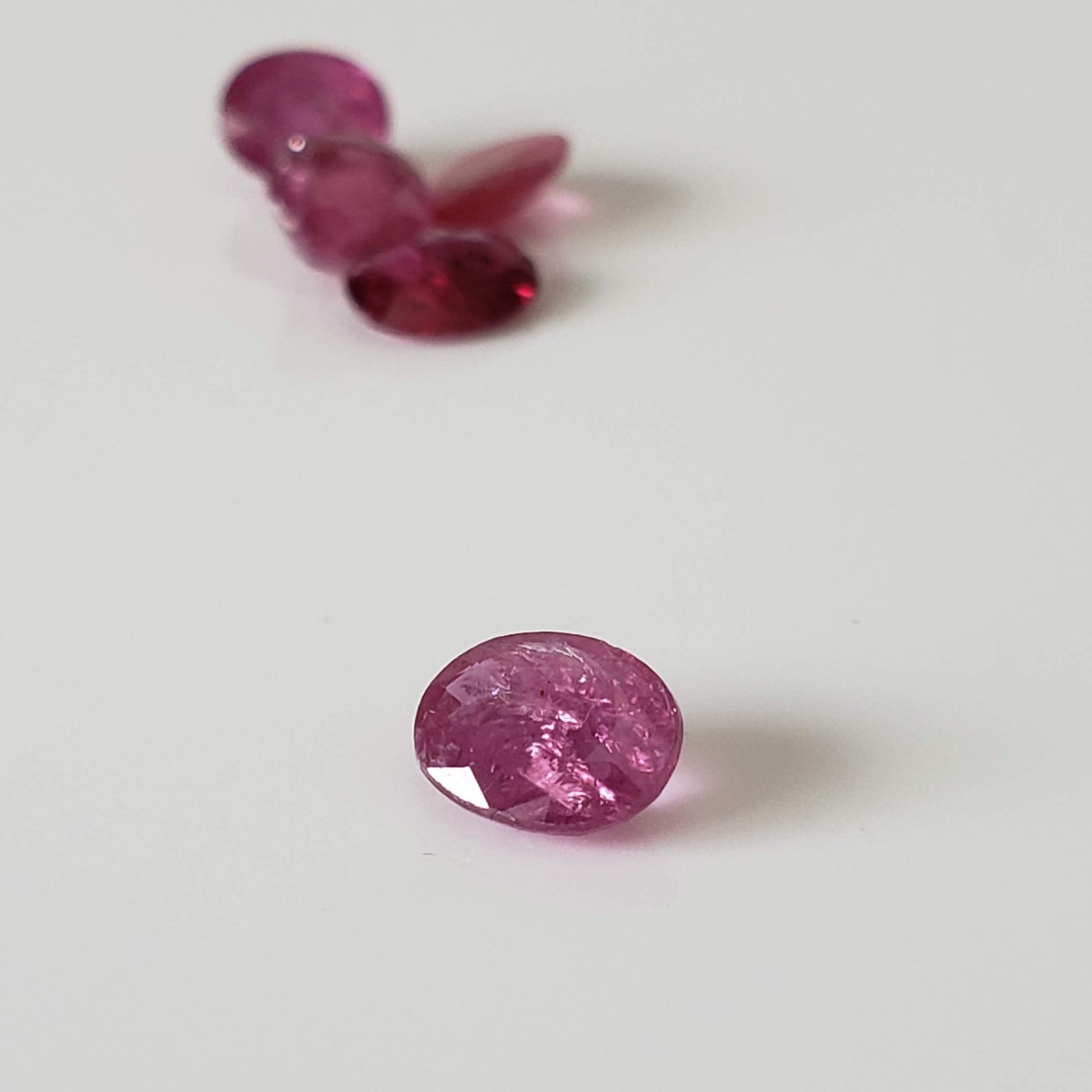  Ruby | 5 Piece Gemstone Lot | Oval Cut | Red | 5.52tcw 4