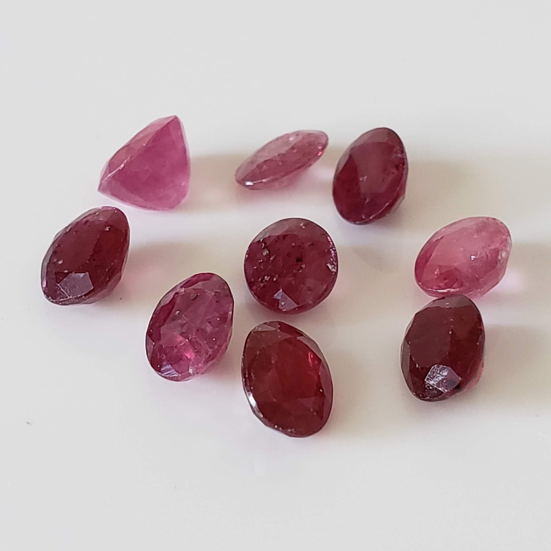  Ruby | 9 Piece Gemstone Lot | Oval Cut | Red to Pink | 6.0-6.7x4.8-5.0mm 1