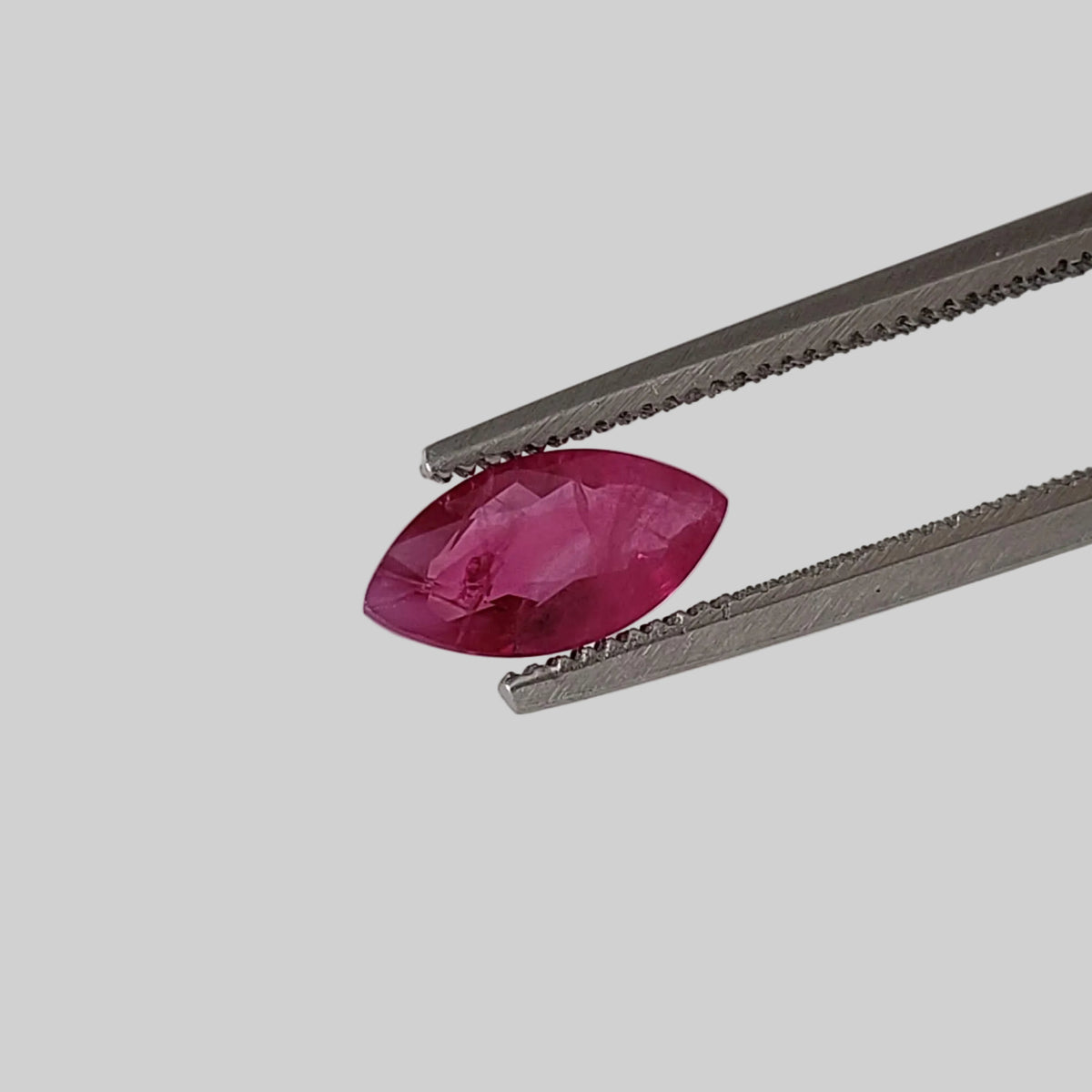 Ruby | Marquise Cut | Pigeon Blood Red | 8x4mm 0