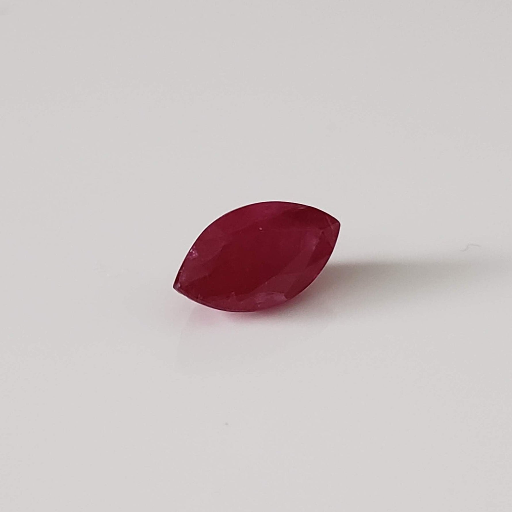  Ruby | Marquise Cut | Pigeon Blood Red | 9.5x4.5mm | Africa 3