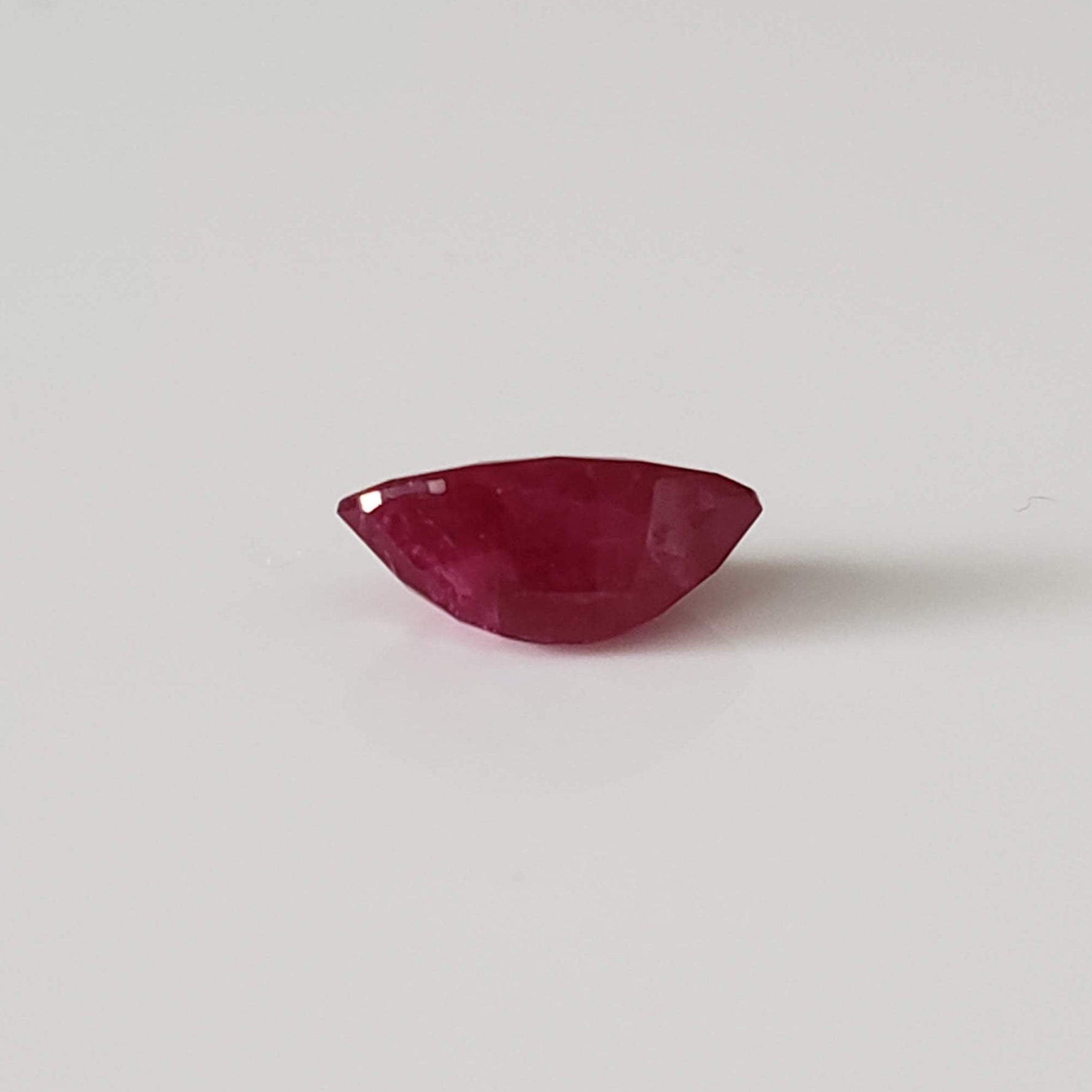  Ruby | Marquise Cut | Pigeon Blood Red | 9.5x4.5mm | Africa 5